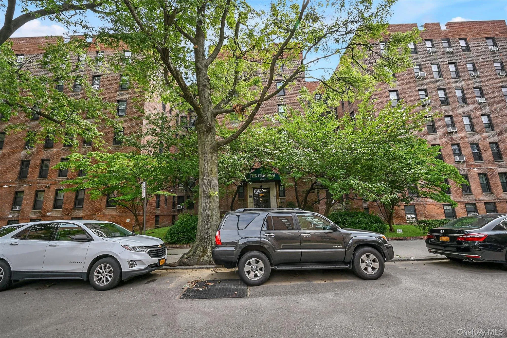 140-18 Burden Crescent, New York, NY, 3 Bedrooms Bedrooms, 6 Rooms Rooms,1 BathroomBathrooms,Residential Lease,For Rent,Burden,0,1036990 140-18 Burden Crescent, New York, NY, 3 Bedrooms Bedrooms, 6 Rooms Rooms,1 BathroomBathrooms,Residential Lease,For Rent,Burden,0,1036990