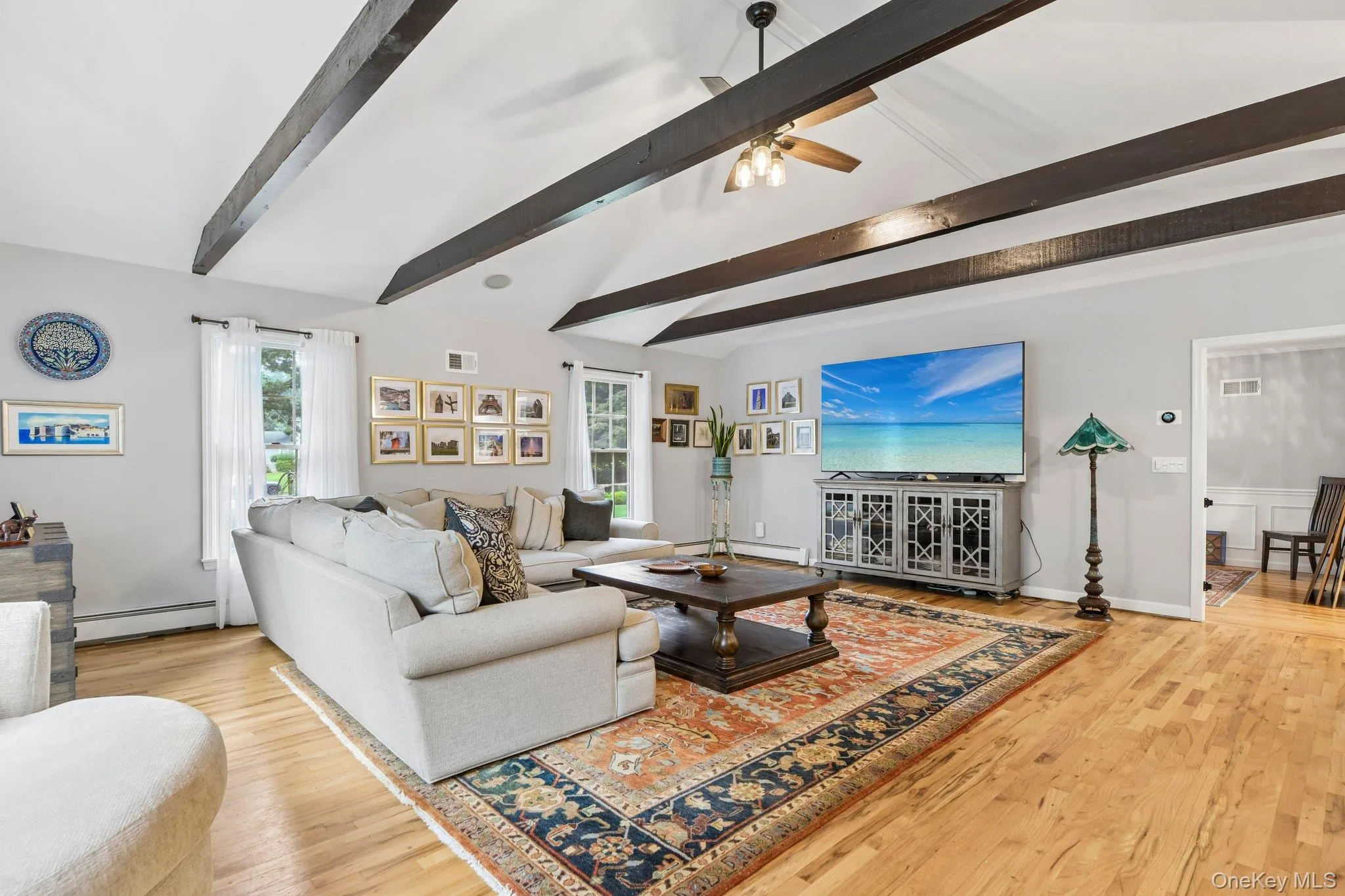6 Pebble Hill Court, Huntington, NY, 4 Bedrooms Bedrooms, 8 Rooms Rooms,3 BathroomsBathrooms,Residential,For Rent,Pebble Hill,0,1036992 6 Pebble Hill Court, Huntington, NY, 4 Bedrooms Bedrooms, 8 Rooms Rooms,3 BathroomsBathrooms,Residential,For Rent,Pebble Hill,0,1036992