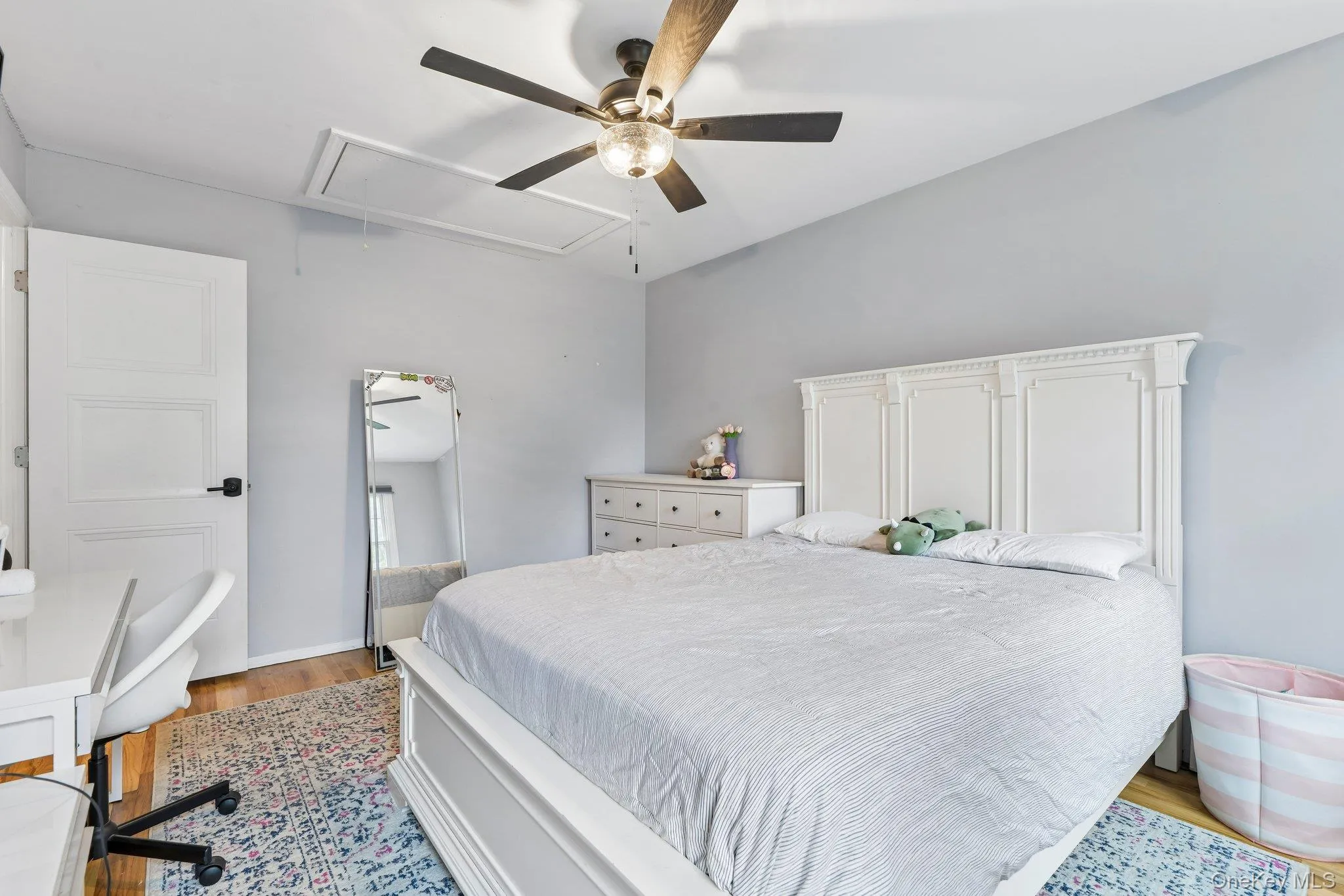 6 Pebble Hill Court, Huntington, NY, 4 Bedrooms Bedrooms, 8 Rooms Rooms,3 BathroomsBathrooms,Residential,For Rent,Pebble Hill,0,1036992 6 Pebble Hill Court, Huntington, NY, 4 Bedrooms Bedrooms, 8 Rooms Rooms,3 BathroomsBathrooms,Residential,For Rent,Pebble Hill,0,1036992