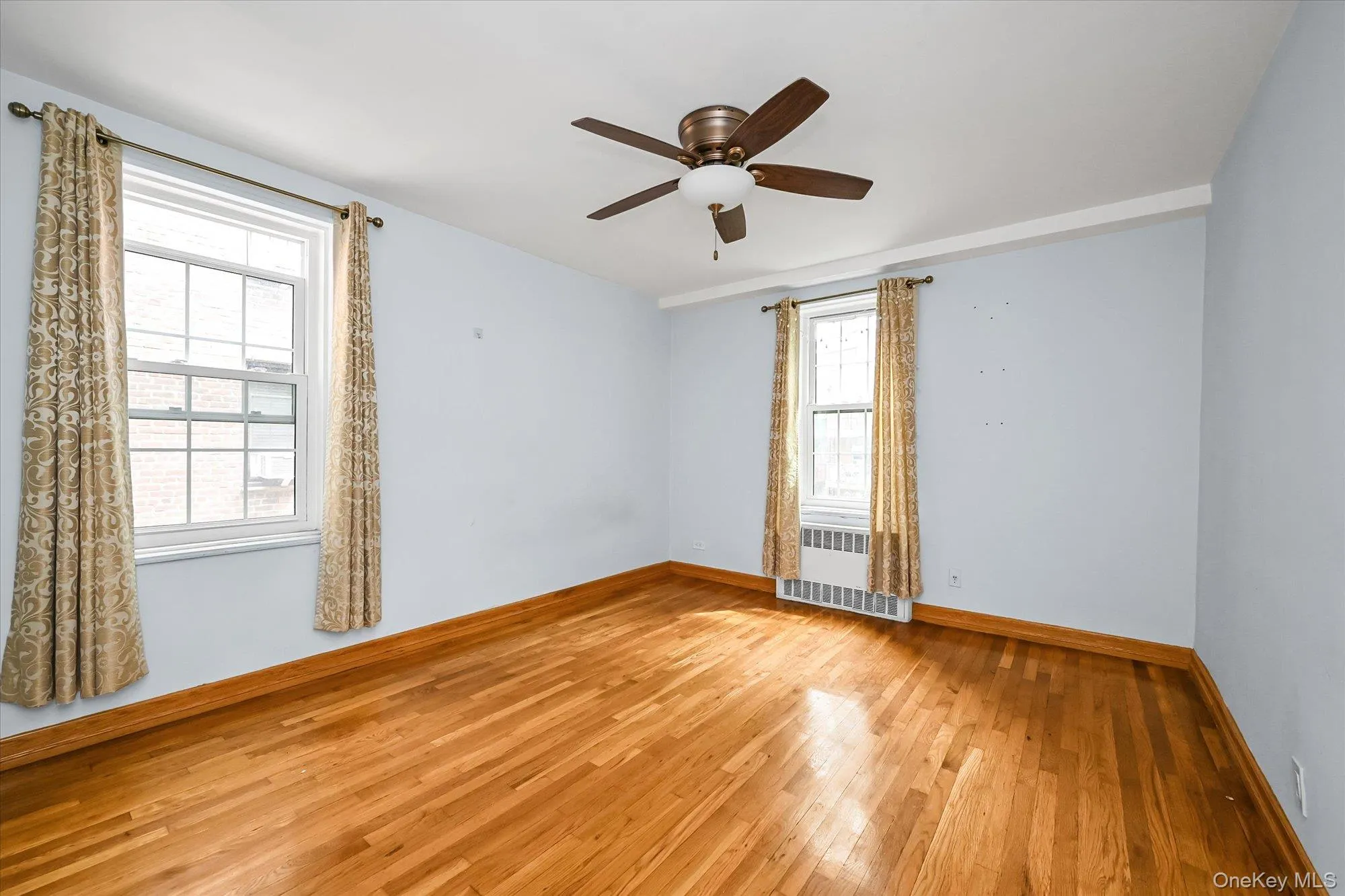 140-18 Burden Crescent, New York, NY, 3 Bedrooms Bedrooms, 6 Rooms Rooms,1 BathroomBathrooms,Residential,For Rent,Burden,0,1036999 140-18 Burden Crescent, New York, NY, 3 Bedrooms Bedrooms, 6 Rooms Rooms,1 BathroomBathrooms,Residential,For Rent,Burden,0,1036999