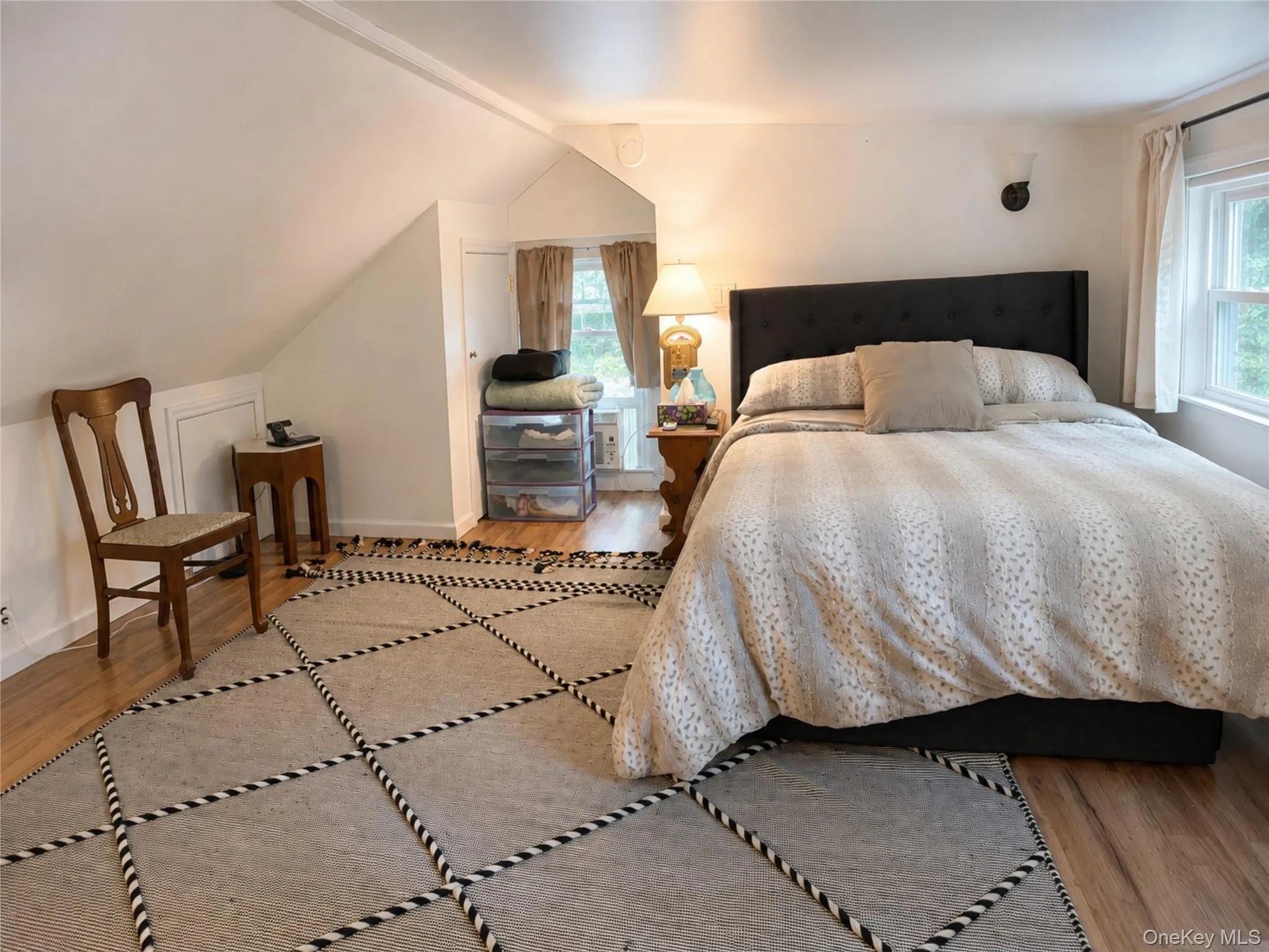 81 Daly Road, Huntington, NY, 1 Bedroom Bedrooms, 3 Rooms Rooms,1 BathroomBathrooms,Residential Lease,For Rent,Daly,0,1037000 81 Daly Road, Huntington, NY, 1 Bedroom Bedrooms, 3 Rooms Rooms,1 BathroomBathrooms,Residential Lease,For Rent,Daly,0,1037000