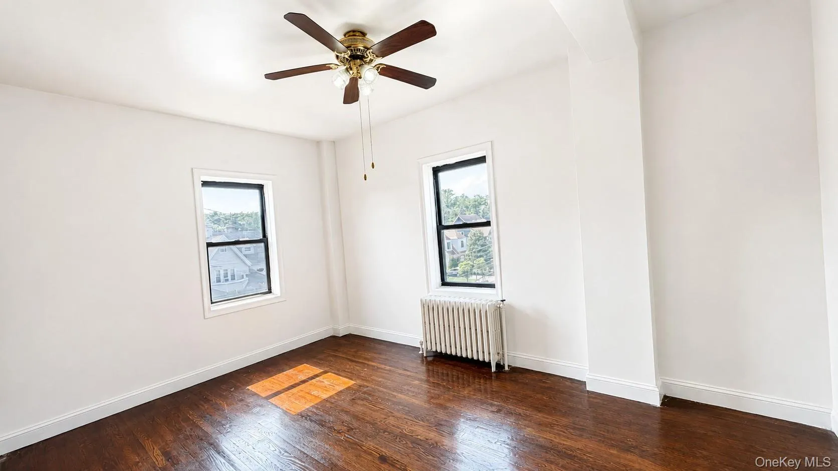 5 Circuit Road, New Rochelle, NY, 2 Bedrooms Bedrooms, 4 Rooms Rooms,1 BathroomBathrooms,Residential,For Rent,Circuit,0,1037001 5 Circuit Road, New Rochelle, NY, 2 Bedrooms Bedrooms, 4 Rooms Rooms,1 BathroomBathrooms,Residential,For Rent,Circuit,0,1037001
