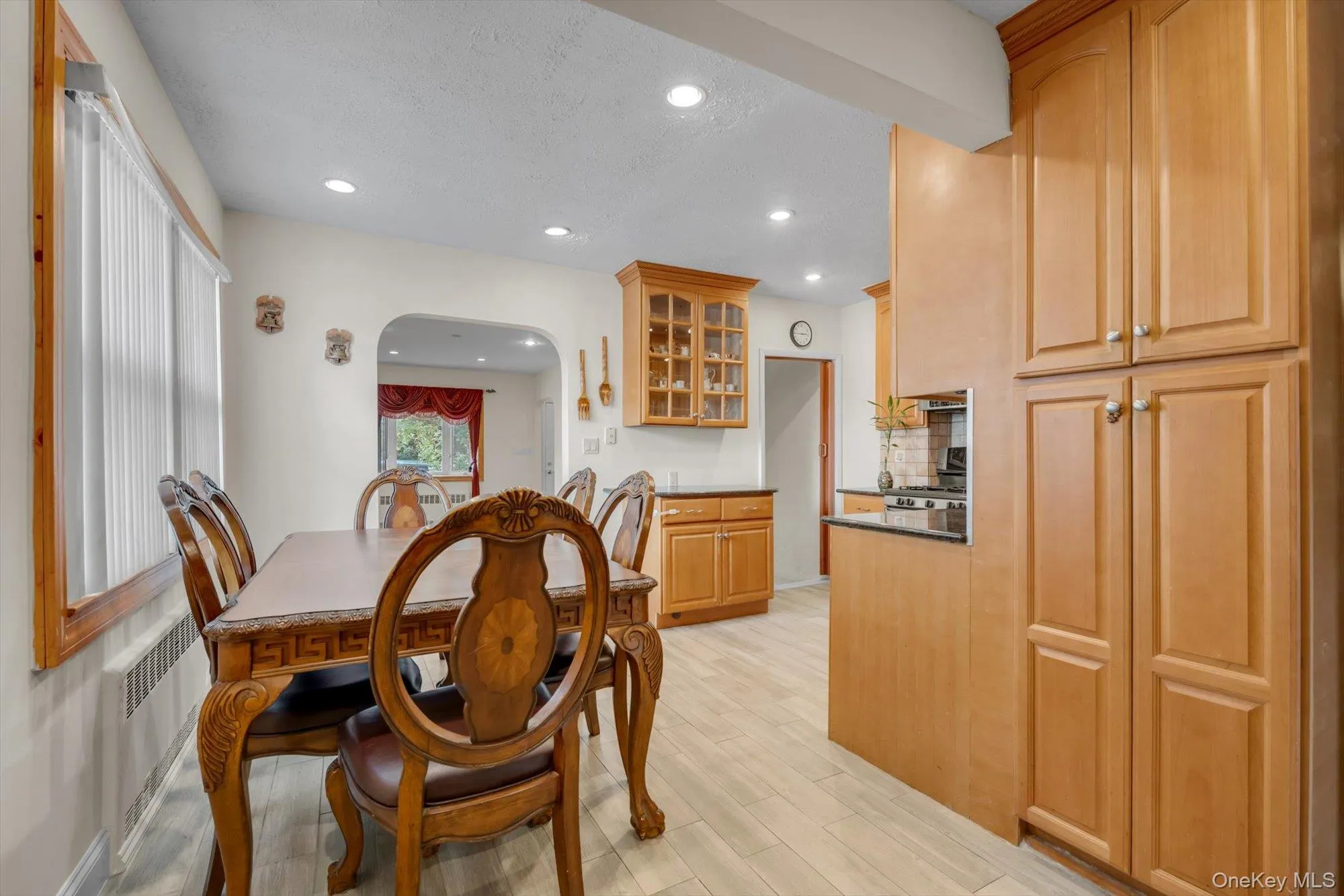 13835 64th Avenue, New York, NY, 3 Bedrooms Bedrooms, 8 Rooms Rooms,3 BathroomsBathrooms,Residential,For Rent,64th,0,1037002 13835 64th Avenue, New York, NY, 3 Bedrooms Bedrooms, 8 Rooms Rooms,3 BathroomsBathrooms,Residential,For Rent,64th,0,1037002