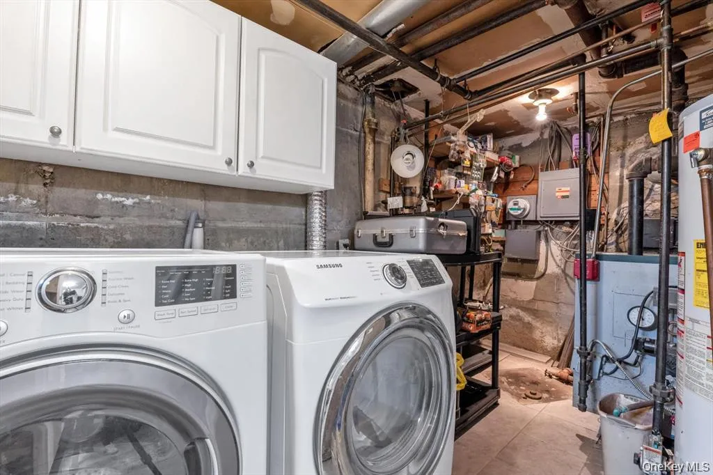 13835 64th Avenue, New York, NY, 3 Bedrooms Bedrooms, 8 Rooms Rooms,3 BathroomsBathrooms,Residential,For Rent,64th,0,1037002 13835 64th Avenue, New York, NY, 3 Bedrooms Bedrooms, 8 Rooms Rooms,3 BathroomsBathrooms,Residential,For Rent,64th,0,1037002