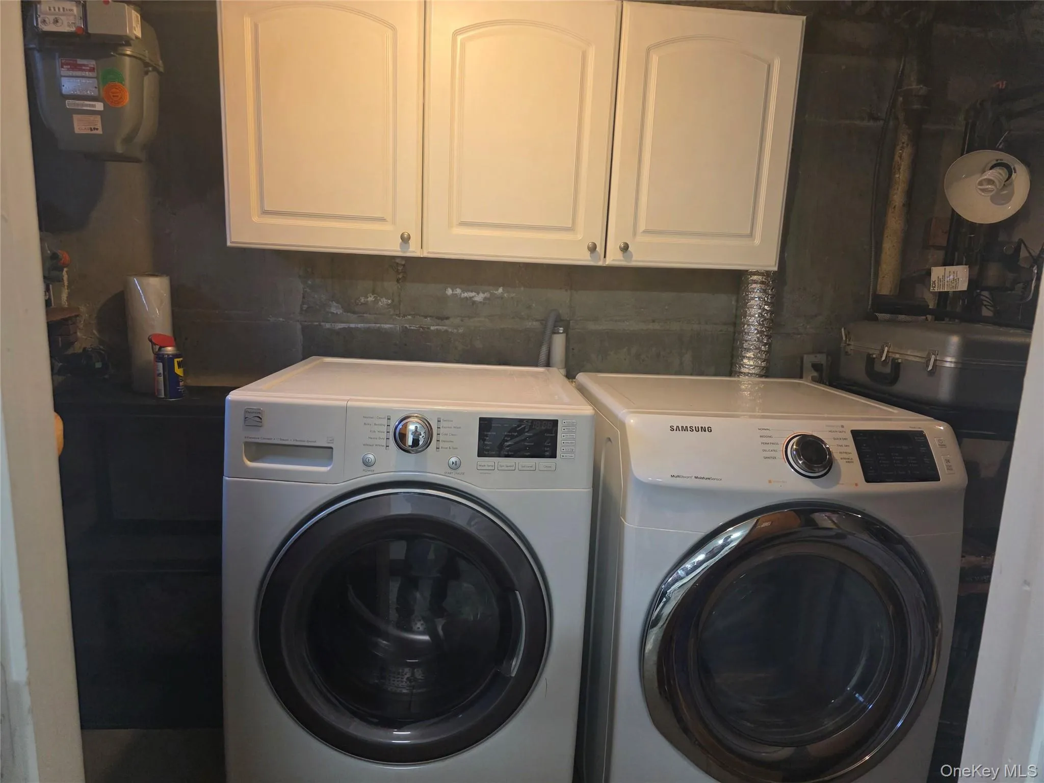 13835 64th Avenue, New York, NY, 3 Bedrooms Bedrooms, 8 Rooms Rooms,3 BathroomsBathrooms,Residential,For Rent,64th,0,1037002 13835 64th Avenue, New York, NY, 3 Bedrooms Bedrooms, 8 Rooms Rooms,3 BathroomsBathrooms,Residential,For Rent,64th,0,1037002