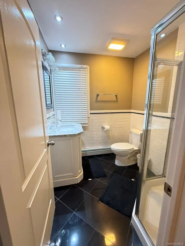 19 Pittsford Way, Clarkstown, NY, 4 Bedrooms Bedrooms, 10 Rooms Rooms,3 BathroomsBathrooms,Residential Lease,For Rent,Pittsford,0,1037007 19 Pittsford Way, Clarkstown, NY, 4 Bedrooms Bedrooms, 10 Rooms Rooms,3 BathroomsBathrooms,Residential Lease,For Rent,Pittsford,0,1037007