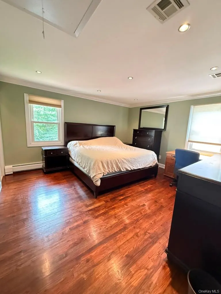 19 Pittsford Way, Clarkstown, NY, 4 Bedrooms Bedrooms, 10 Rooms Rooms,3 BathroomsBathrooms,Residential Lease,For Rent,Pittsford,0,1037007 19 Pittsford Way, Clarkstown, NY, 4 Bedrooms Bedrooms, 10 Rooms Rooms,3 BathroomsBathrooms,Residential Lease,For Rent,Pittsford,0,1037007