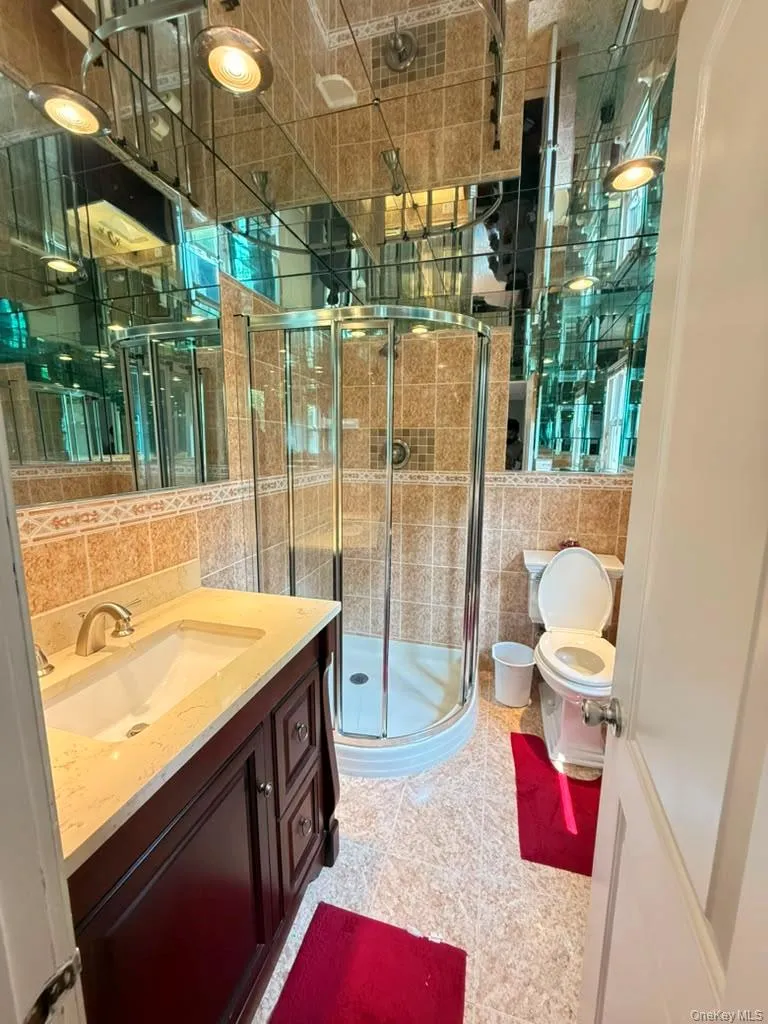 19 Pittsford Way, Clarkstown, NY, 4 Bedrooms Bedrooms, 10 Rooms Rooms,3 BathroomsBathrooms,Residential Lease,For Rent,Pittsford,0,1037007 19 Pittsford Way, Clarkstown, NY, 4 Bedrooms Bedrooms, 10 Rooms Rooms,3 BathroomsBathrooms,Residential Lease,For Rent,Pittsford,0,1037007