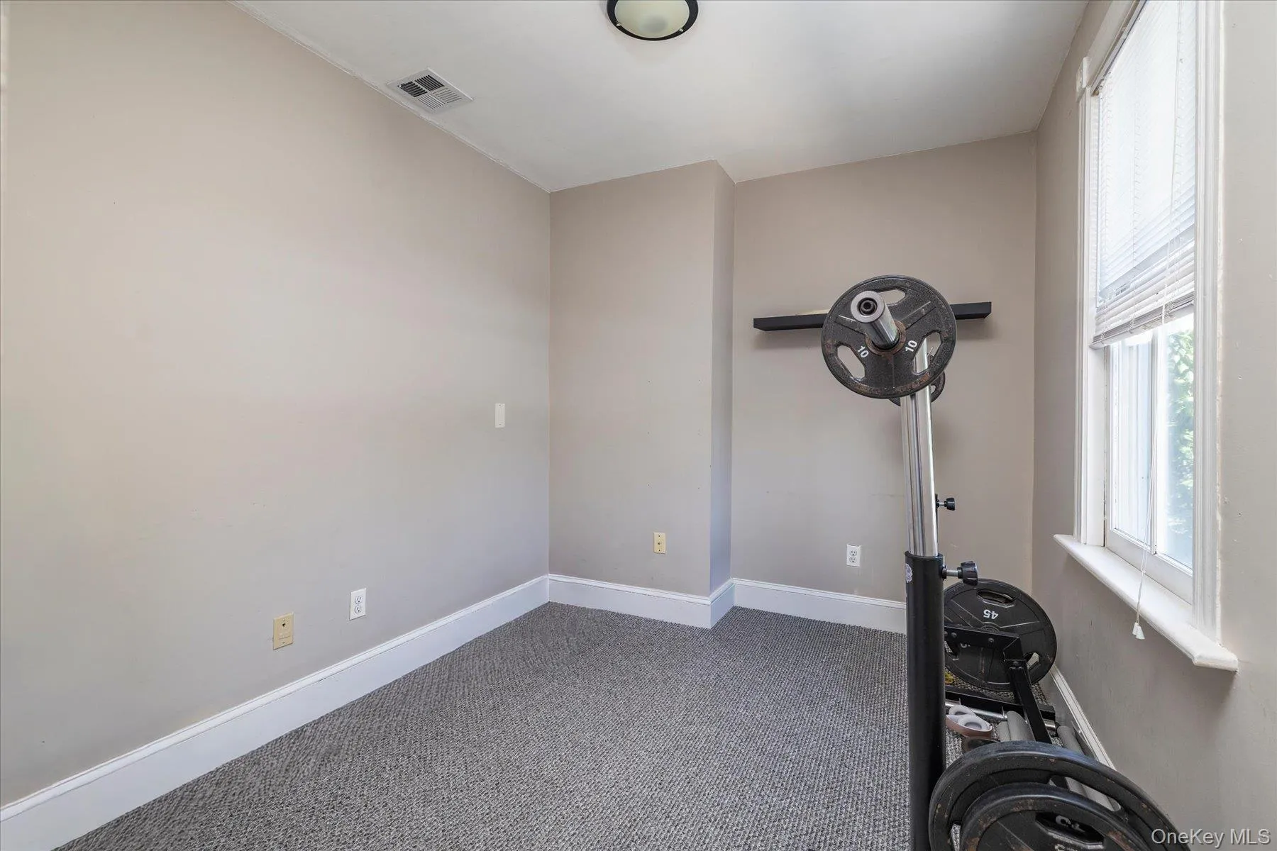 1 Ridgewood Drive, Hempstead, NY, 3 Bedrooms Bedrooms, 5 Rooms Rooms,2 BathroomsBathrooms,Residential,For Rent,Ridgewood,0,1037008 1 Ridgewood Drive, Hempstead, NY, 3 Bedrooms Bedrooms, 5 Rooms Rooms,2 BathroomsBathrooms,Residential,For Rent,Ridgewood,0,1037008