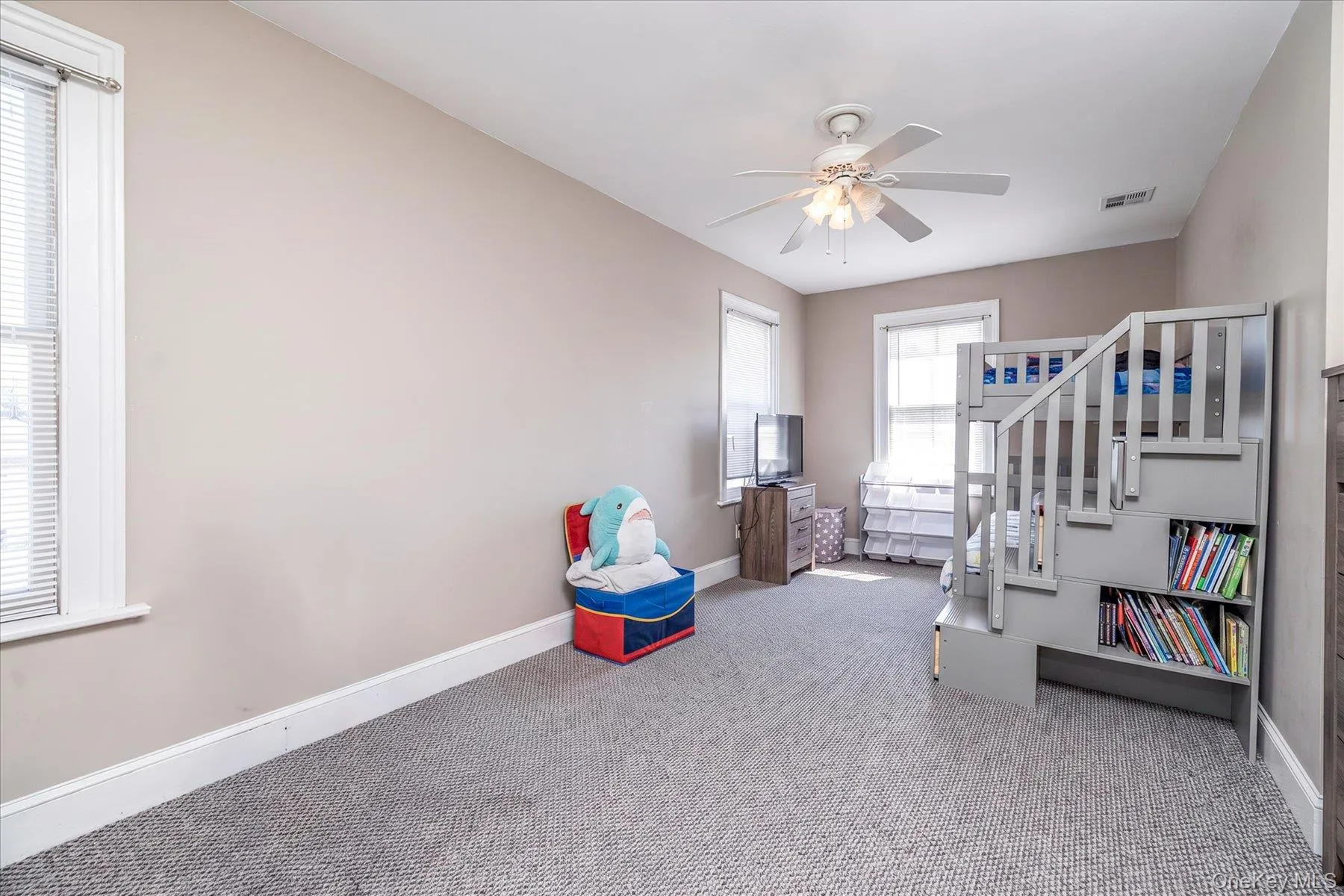 1 Ridgewood Drive, Hempstead, NY, 3 Bedrooms Bedrooms, 5 Rooms Rooms,2 BathroomsBathrooms,Residential,For Rent,Ridgewood,0,1037008 1 Ridgewood Drive, Hempstead, NY, 3 Bedrooms Bedrooms, 5 Rooms Rooms,2 BathroomsBathrooms,Residential,For Rent,Ridgewood,0,1037008