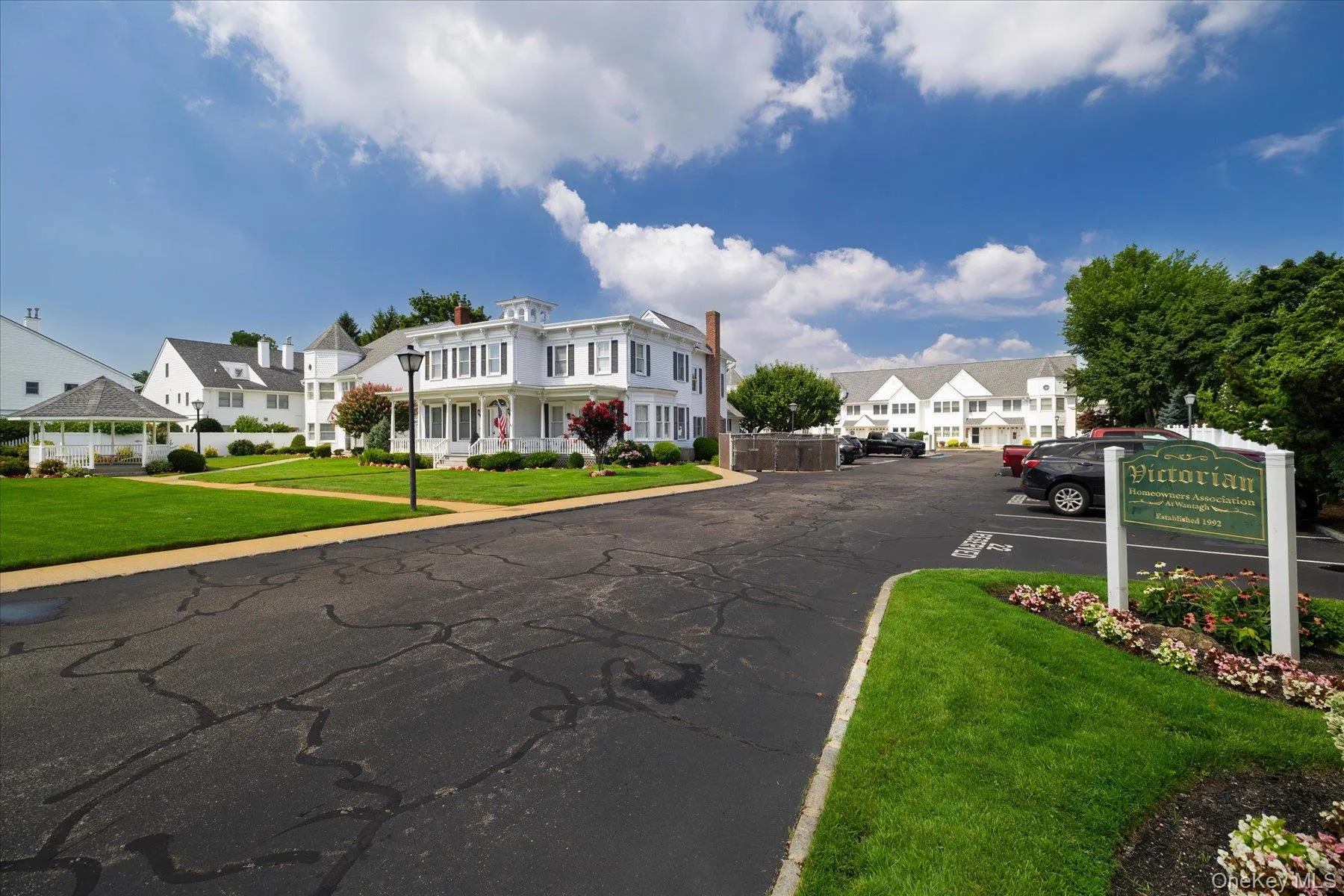 1 Ridgewood Drive, Hempstead, NY, 3 Bedrooms Bedrooms, 5 Rooms Rooms,2 BathroomsBathrooms,Residential,For Rent,Ridgewood,0,1037008 1 Ridgewood Drive, Hempstead, NY, 3 Bedrooms Bedrooms, 5 Rooms Rooms,2 BathroomsBathrooms,Residential,For Rent,Ridgewood,0,1037008