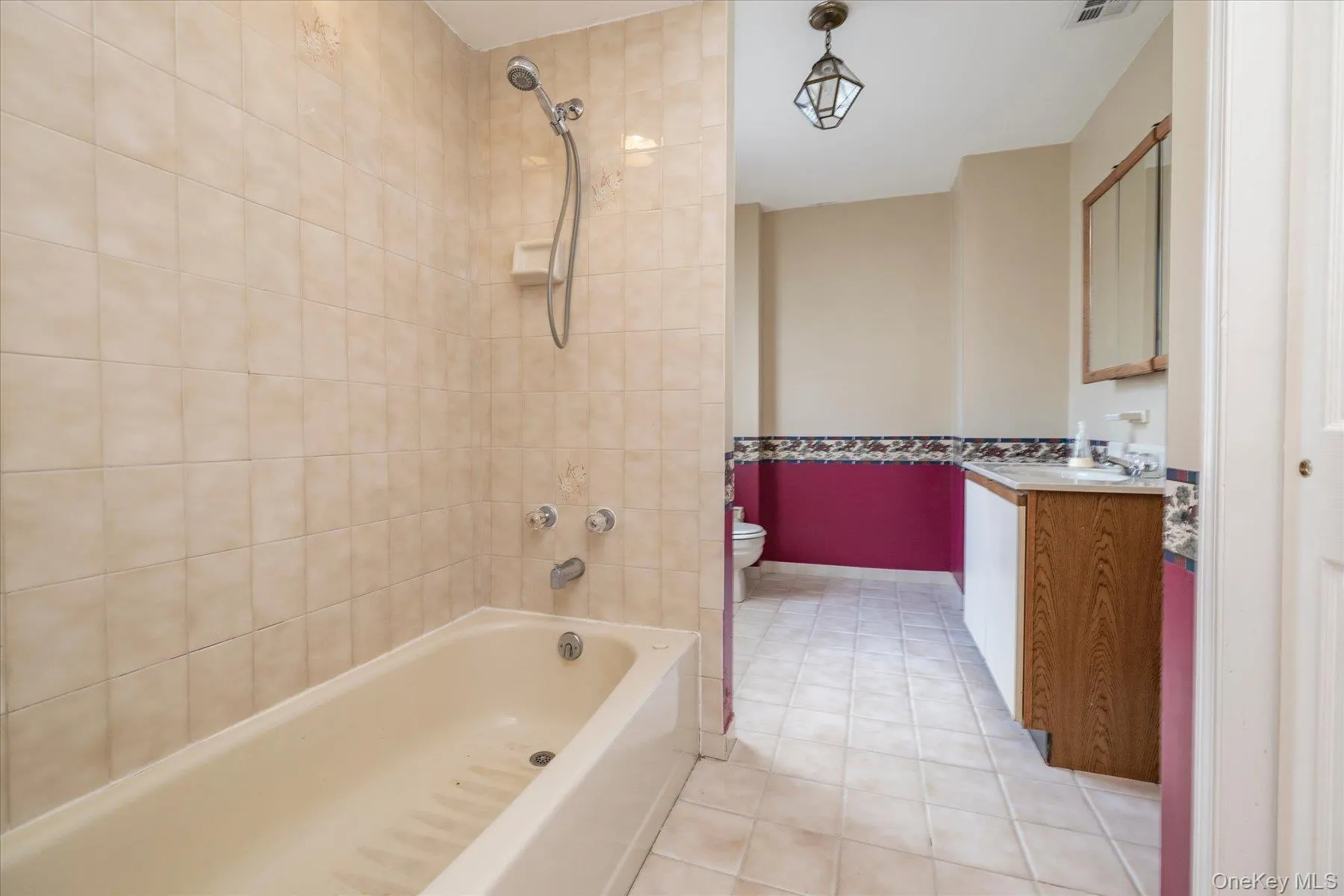 1 Ridgewood Drive, Hempstead, NY, 3 Bedrooms Bedrooms, 5 Rooms Rooms,2 BathroomsBathrooms,Residential,For Rent,Ridgewood,0,1037008 1 Ridgewood Drive, Hempstead, NY, 3 Bedrooms Bedrooms, 5 Rooms Rooms,2 BathroomsBathrooms,Residential,For Rent,Ridgewood,0,1037008