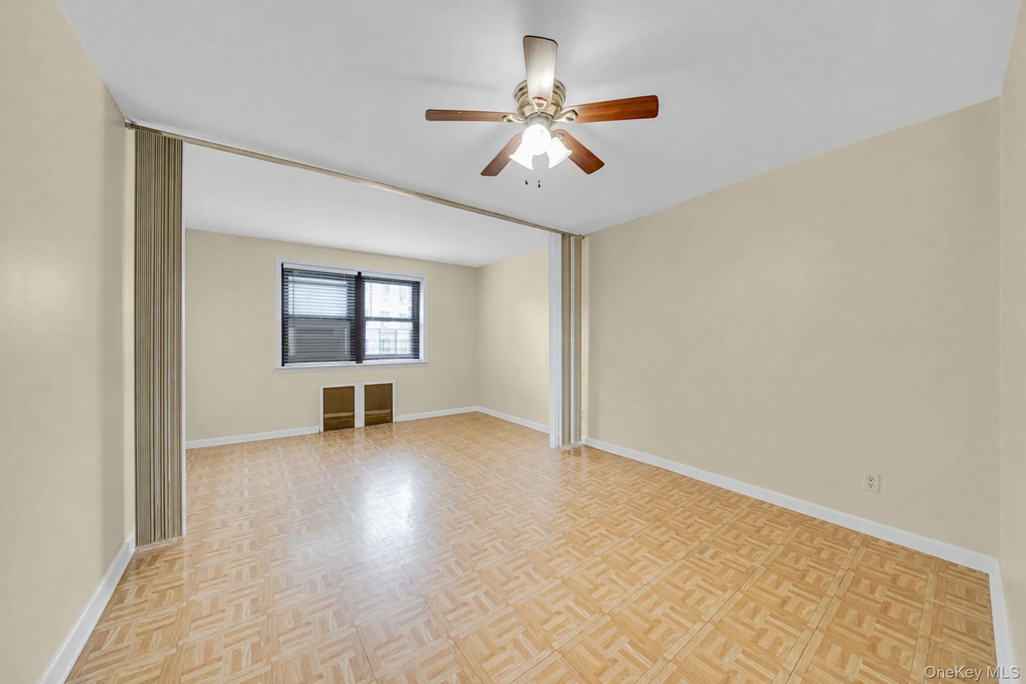 139-05 85 Drive, New York, NY, 1 Bedroom Bedrooms, 5 Rooms Rooms,1 BathroomBathrooms,Residential,For Rent,85,0,1037009 139-05 85 Drive, New York, NY, 1 Bedroom Bedrooms, 5 Rooms Rooms,1 BathroomBathrooms,Residential,For Rent,85,0,1037009