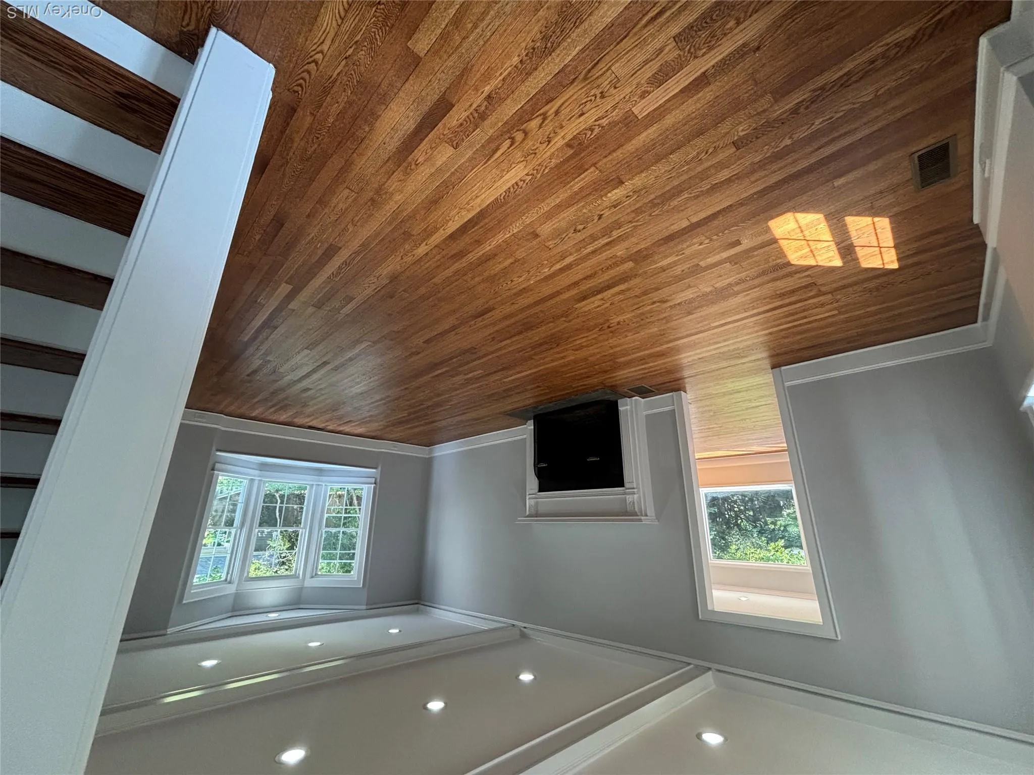 28 Wayaawi Avenue, Oyster Bay, NY, 4 Bedrooms Bedrooms, 9 Rooms Rooms,3 BathroomsBathrooms,Residential,For Rent,Wayaawi,0,1037014 28 Wayaawi Avenue, Oyster Bay, NY, 4 Bedrooms Bedrooms, 9 Rooms Rooms,3 BathroomsBathrooms,Residential,For Rent,Wayaawi,0,1037014