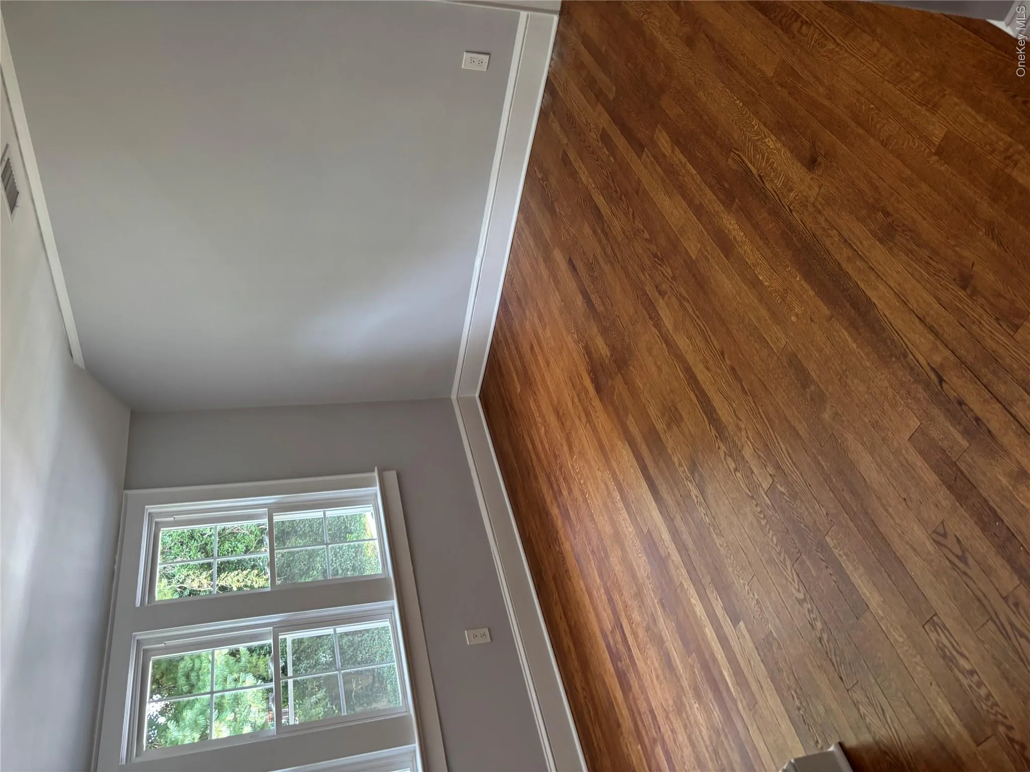 28 Wayaawi Avenue, Oyster Bay, NY, 4 Bedrooms Bedrooms, 9 Rooms Rooms,3 BathroomsBathrooms,Residential,For Rent,Wayaawi,0,1037014 28 Wayaawi Avenue, Oyster Bay, NY, 4 Bedrooms Bedrooms, 9 Rooms Rooms,3 BathroomsBathrooms,Residential,For Rent,Wayaawi,0,1037014
