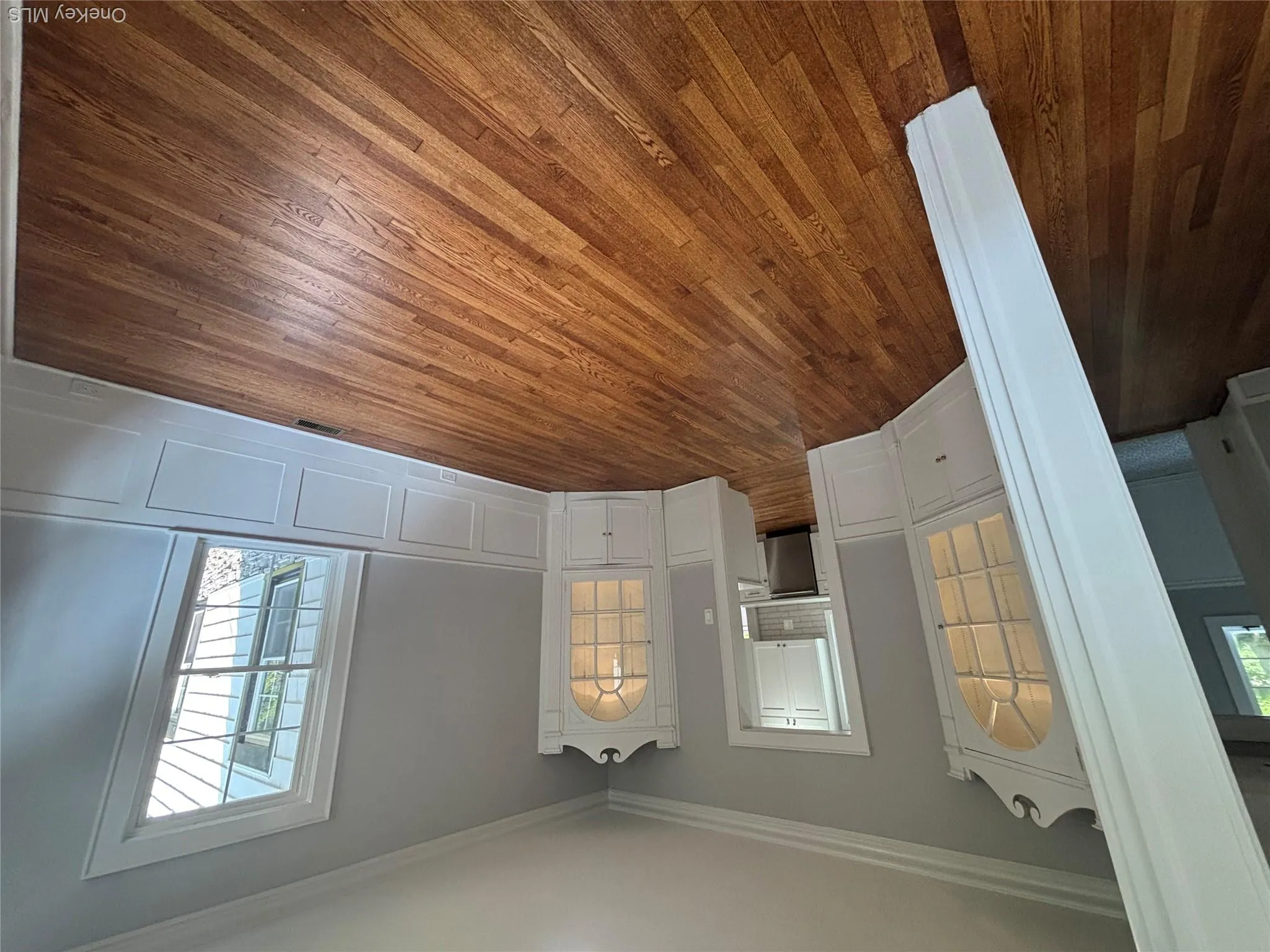 28 Wayaawi Avenue, Oyster Bay, NY, 4 Bedrooms Bedrooms, 9 Rooms Rooms,3 BathroomsBathrooms,Residential,For Rent,Wayaawi,0,1037014 28 Wayaawi Avenue, Oyster Bay, NY, 4 Bedrooms Bedrooms, 9 Rooms Rooms,3 BathroomsBathrooms,Residential,For Rent,Wayaawi,0,1037014