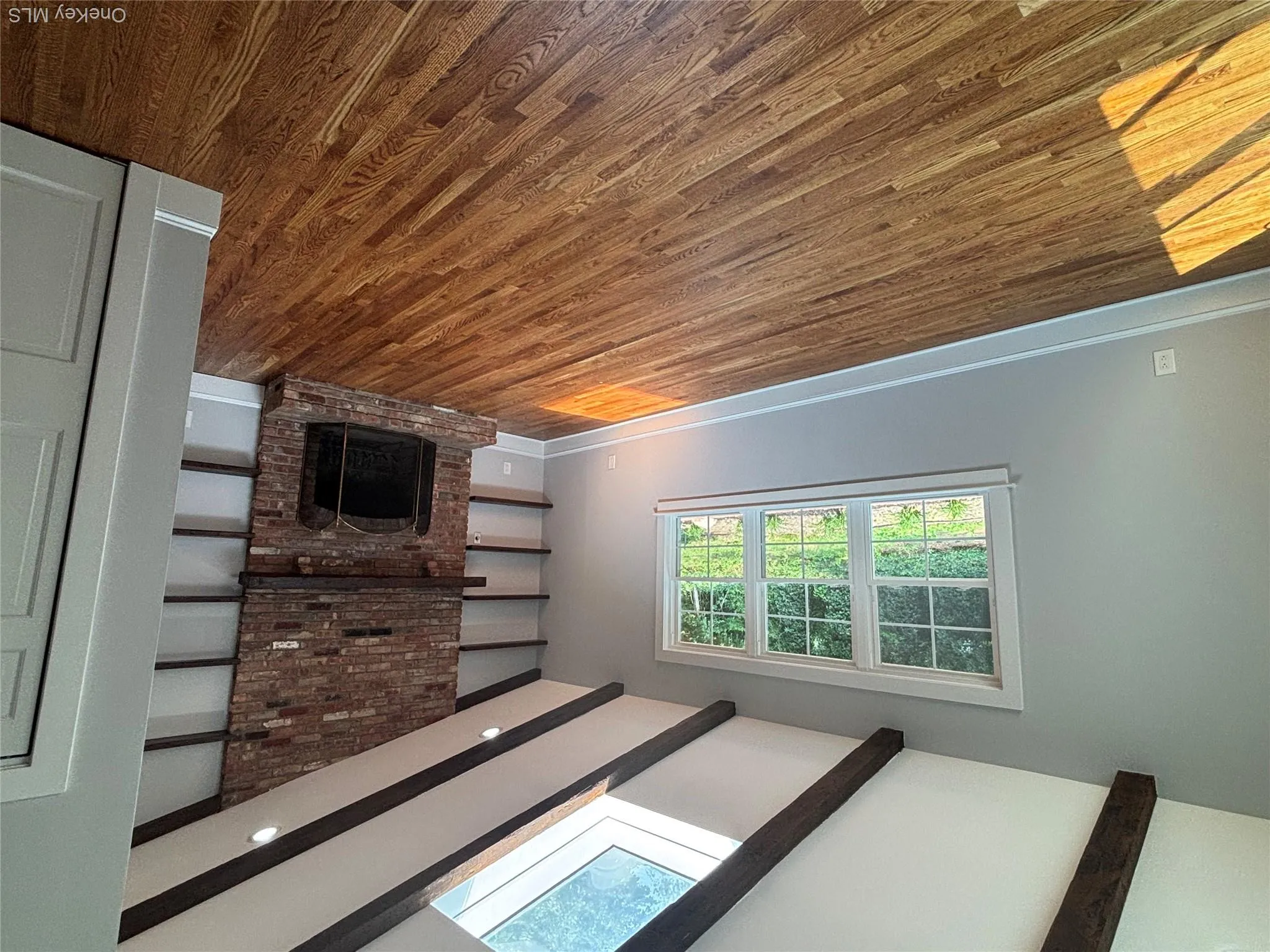 28 Wayaawi Avenue, Oyster Bay, NY, 4 Bedrooms Bedrooms, 9 Rooms Rooms,3 BathroomsBathrooms,Residential,For Rent,Wayaawi,0,1037014 28 Wayaawi Avenue, Oyster Bay, NY, 4 Bedrooms Bedrooms, 9 Rooms Rooms,3 BathroomsBathrooms,Residential,For Rent,Wayaawi,0,1037014