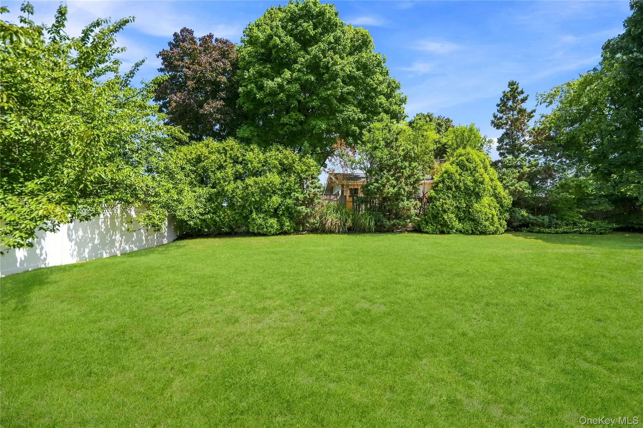 6 Oatley Place, Smithtown, NY, 4 Bedrooms Bedrooms, 8 Rooms Rooms,1 BathroomBathrooms,Residential,For Rent,Oatley,0,1037016 6 Oatley Place, Smithtown, NY, 4 Bedrooms Bedrooms, 8 Rooms Rooms,1 BathroomBathrooms,Residential,For Rent,Oatley,0,1037016