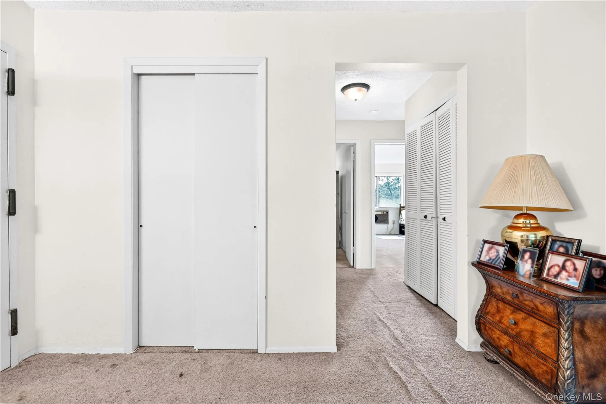Entry foyer with hallway access. Entry foyer with hallway access.