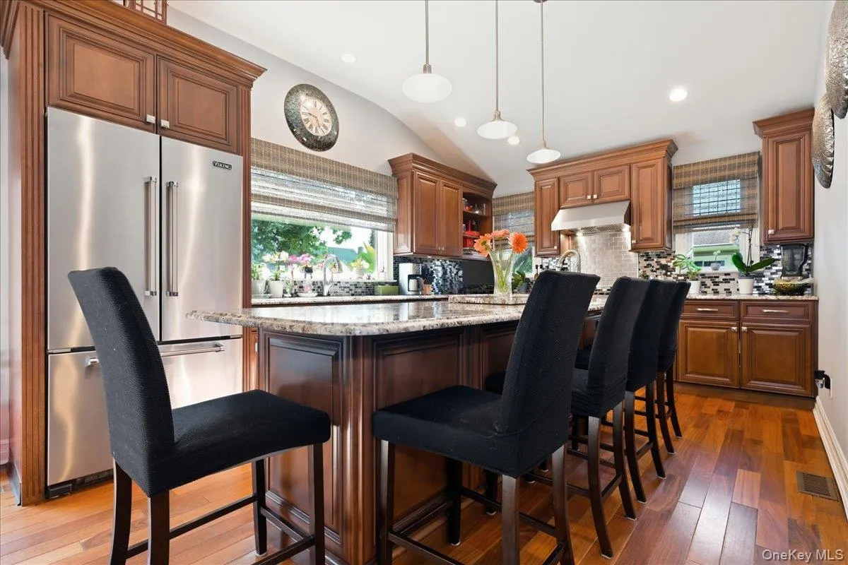 151 New York Avenue, Babylon, NY, 3 Bedrooms Bedrooms, 8 Rooms Rooms,2 BathroomsBathrooms,Residential,For Rent,New York,0,1037020 151 New York Avenue, Babylon, NY, 3 Bedrooms Bedrooms, 8 Rooms Rooms,2 BathroomsBathrooms,Residential,For Rent,New York,0,1037020