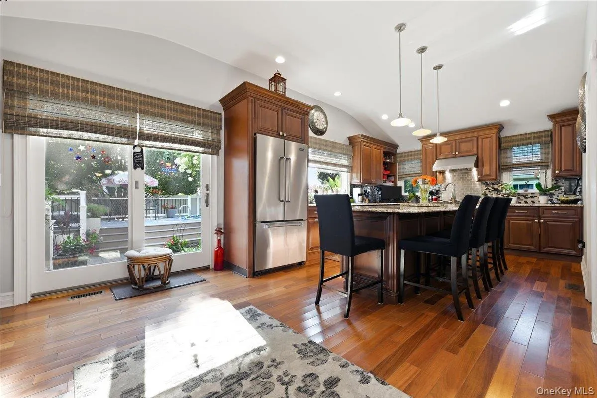 151 New York Avenue, Babylon, NY, 3 Bedrooms Bedrooms, 8 Rooms Rooms,2 BathroomsBathrooms,Residential,For Rent,New York,0,1037020 151 New York Avenue, Babylon, NY, 3 Bedrooms Bedrooms, 8 Rooms Rooms,2 BathroomsBathrooms,Residential,For Rent,New York,0,1037020