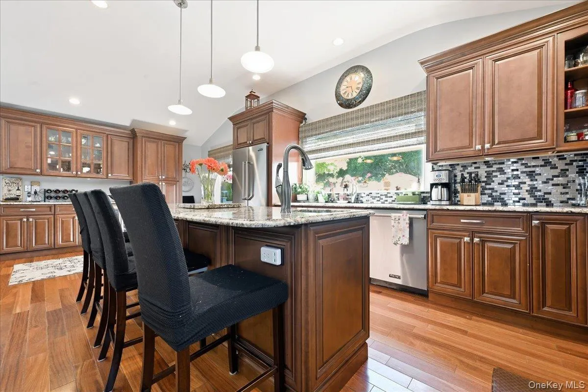151 New York Avenue, Babylon, NY, 3 Bedrooms Bedrooms, 8 Rooms Rooms,2 BathroomsBathrooms,Residential,For Rent,New York,0,1037020 151 New York Avenue, Babylon, NY, 3 Bedrooms Bedrooms, 8 Rooms Rooms,2 BathroomsBathrooms,Residential,For Rent,New York,0,1037020