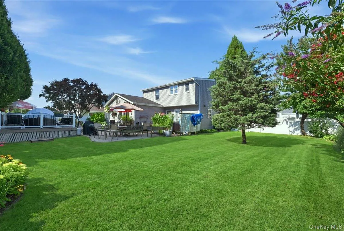 151 New York Avenue, Babylon, NY, 3 Bedrooms Bedrooms, 8 Rooms Rooms,2 BathroomsBathrooms,Residential,For Rent,New York,0,1037020 151 New York Avenue, Babylon, NY, 3 Bedrooms Bedrooms, 8 Rooms Rooms,2 BathroomsBathrooms,Residential,For Rent,New York,0,1037020