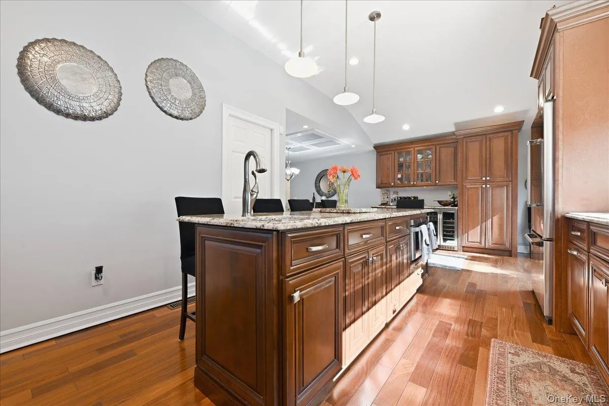 151 New York Avenue, Babylon, NY, 3 Bedrooms Bedrooms, 8 Rooms Rooms,2 BathroomsBathrooms,Residential,For Rent,New York,0,1037020 151 New York Avenue, Babylon, NY, 3 Bedrooms Bedrooms, 8 Rooms Rooms,2 BathroomsBathrooms,Residential,For Rent,New York,0,1037020