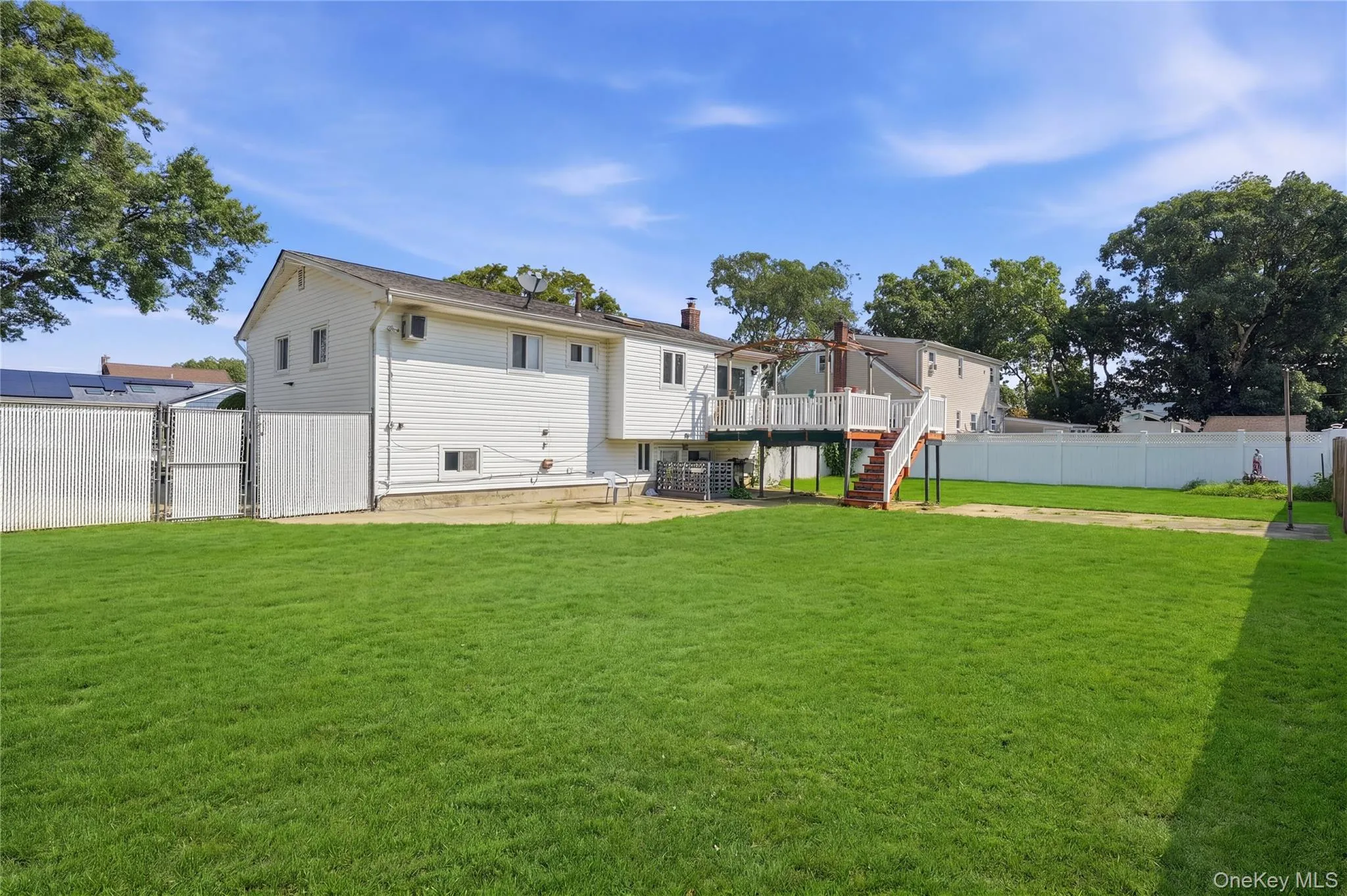 835 7th Street, West Babylon, NY, 3 Bedrooms Bedrooms, 5 Rooms Rooms,2 BathroomsBathrooms,Residential,For Rent,7th,0,1037028 835 7th Street, West Babylon, NY, 3 Bedrooms Bedrooms, 5 Rooms Rooms,2 BathroomsBathrooms,Residential,For Rent,7th,0,1037028