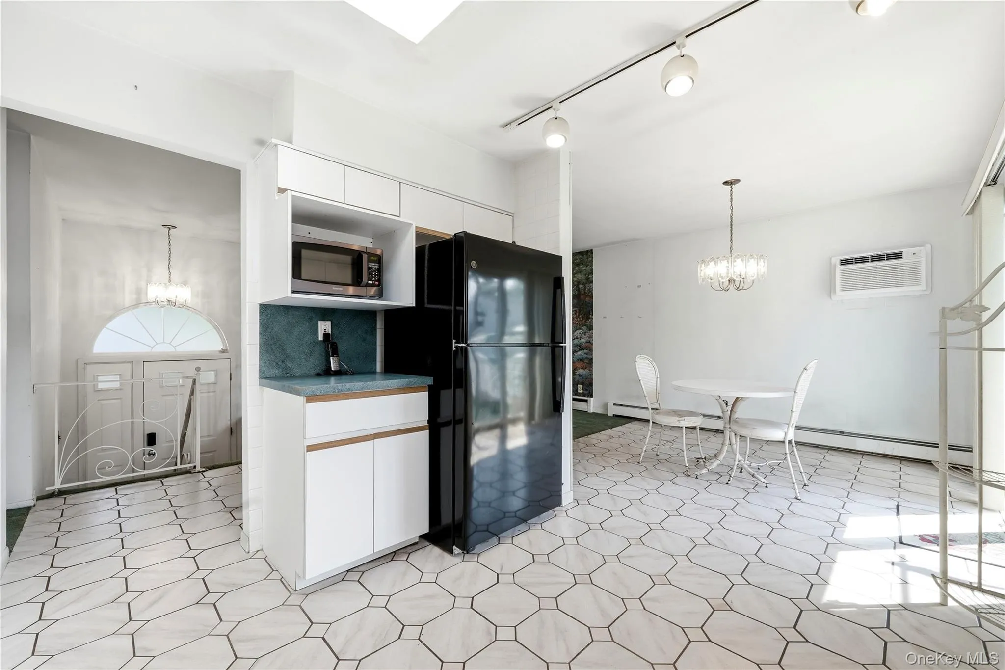 835 7th Street, West Babylon, NY, 3 Bedrooms Bedrooms, 5 Rooms Rooms,2 BathroomsBathrooms,Residential,For Rent,7th,0,1037028 835 7th Street, West Babylon, NY, 3 Bedrooms Bedrooms, 5 Rooms Rooms,2 BathroomsBathrooms,Residential,For Rent,7th,0,1037028