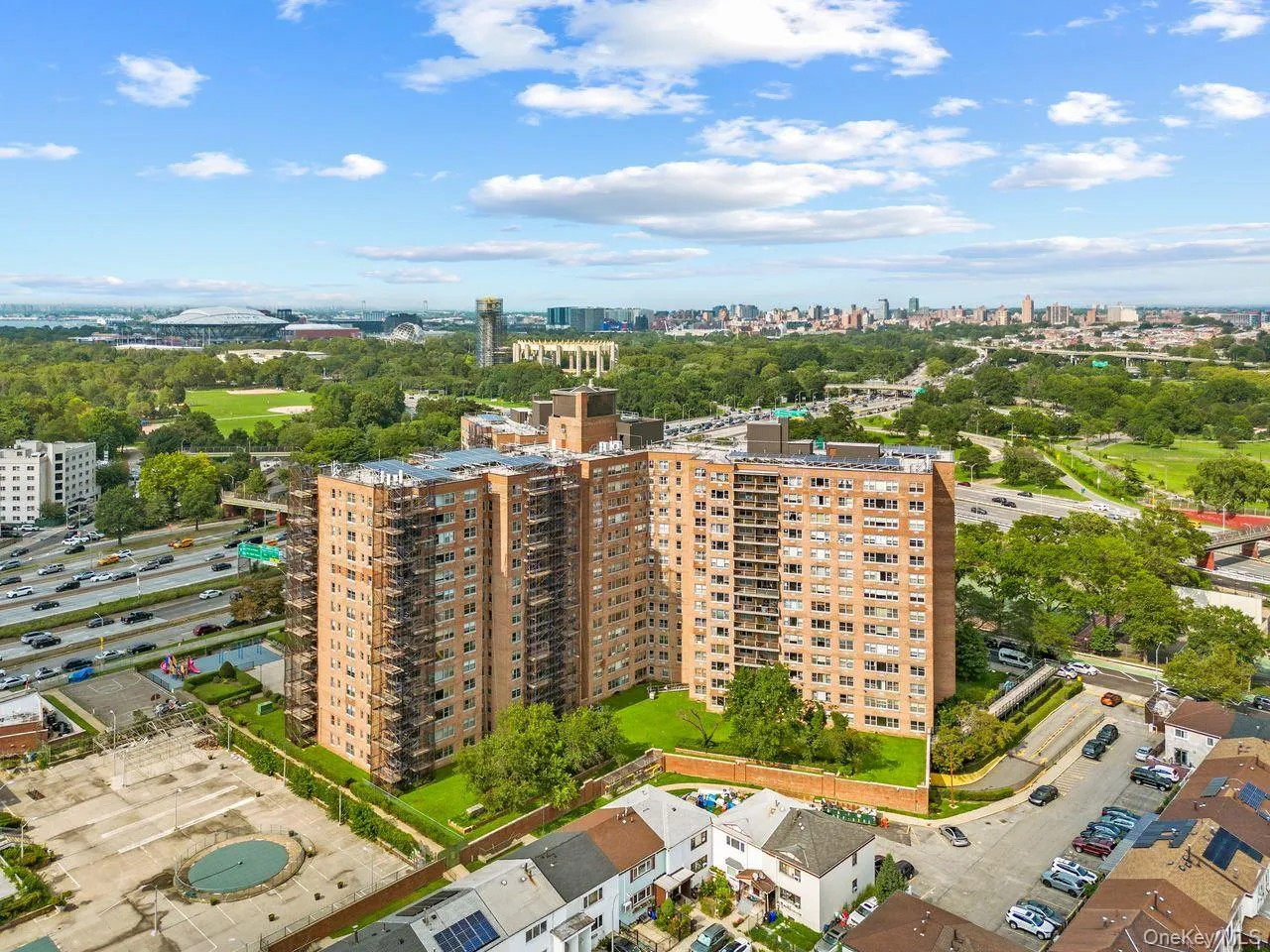 61-20 Grand Central Parkway, New York, NY, 1 Bedroom Bedrooms, 4 Rooms Rooms,1 BathroomBathrooms,Residential,For Rent,Grand Central,0,1037030 61-20 Grand Central Parkway, New York, NY, 1 Bedroom Bedrooms, 4 Rooms Rooms,1 BathroomBathrooms,Residential,For Rent,Grand Central,0,1037030