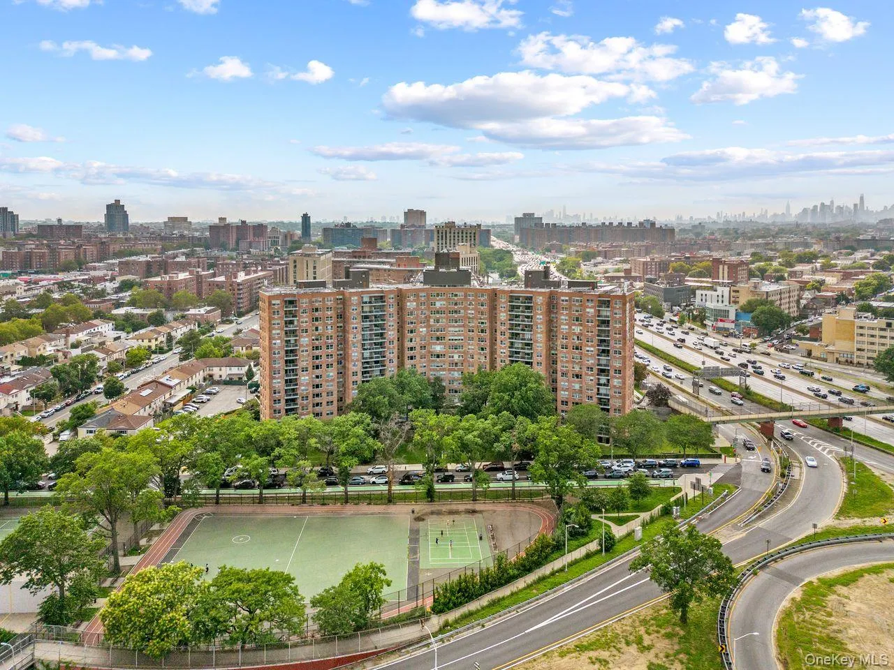 61-20 Grand Central Parkway, New York, NY, 1 Bedroom Bedrooms, 4 Rooms Rooms,1 BathroomBathrooms,Residential,For Rent,Grand Central,0,1037030 61-20 Grand Central Parkway, New York, NY, 1 Bedroom Bedrooms, 4 Rooms Rooms,1 BathroomBathrooms,Residential,For Rent,Grand Central,0,1037030