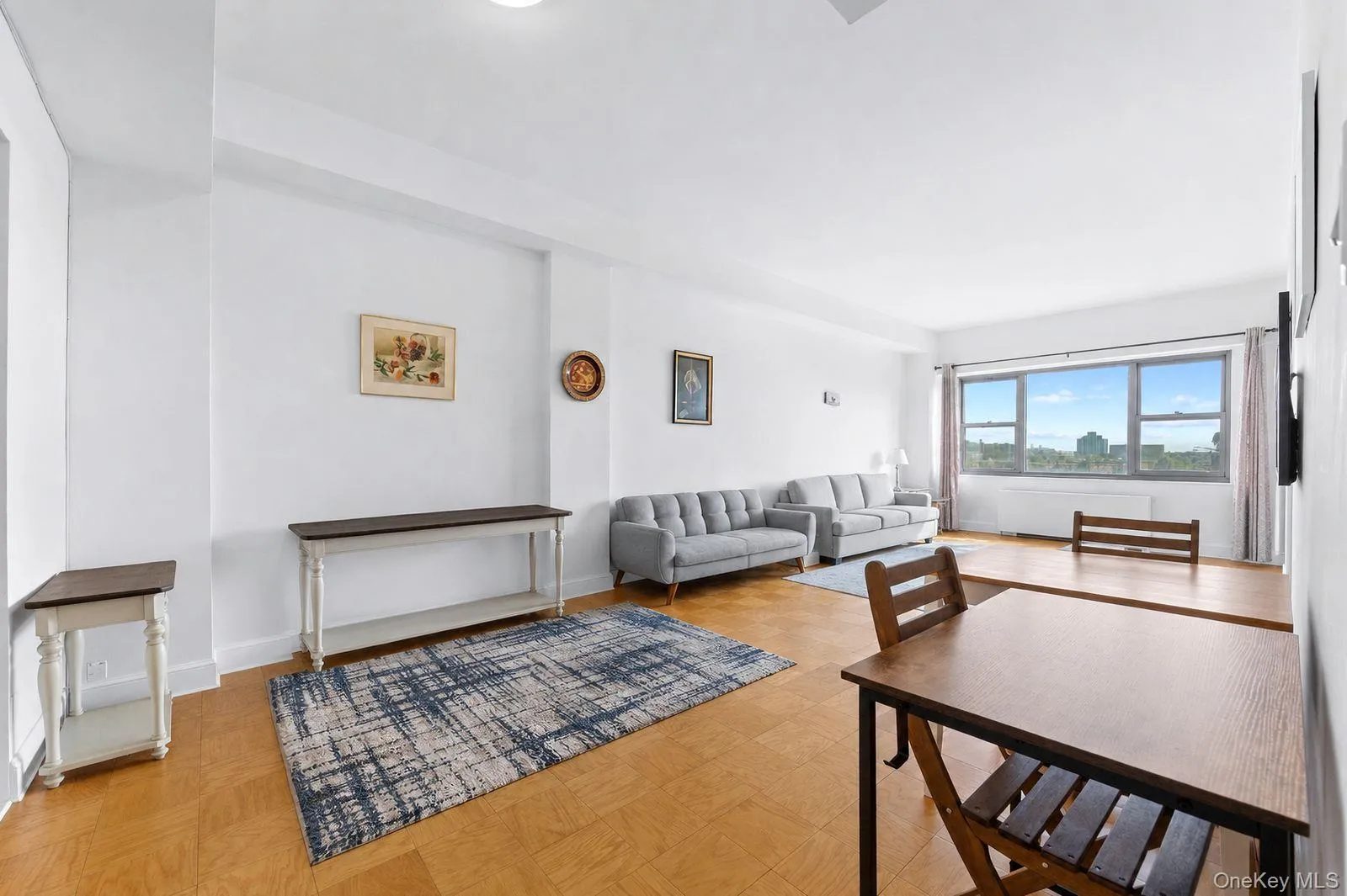 61-20 Grand Central Parkway, New York, NY, 1 Bedroom Bedrooms, 4 Rooms Rooms,1 BathroomBathrooms,Residential,For Rent,Grand Central,0,1037030 61-20 Grand Central Parkway, New York, NY, 1 Bedroom Bedrooms, 4 Rooms Rooms,1 BathroomBathrooms,Residential,For Rent,Grand Central,0,1037030
