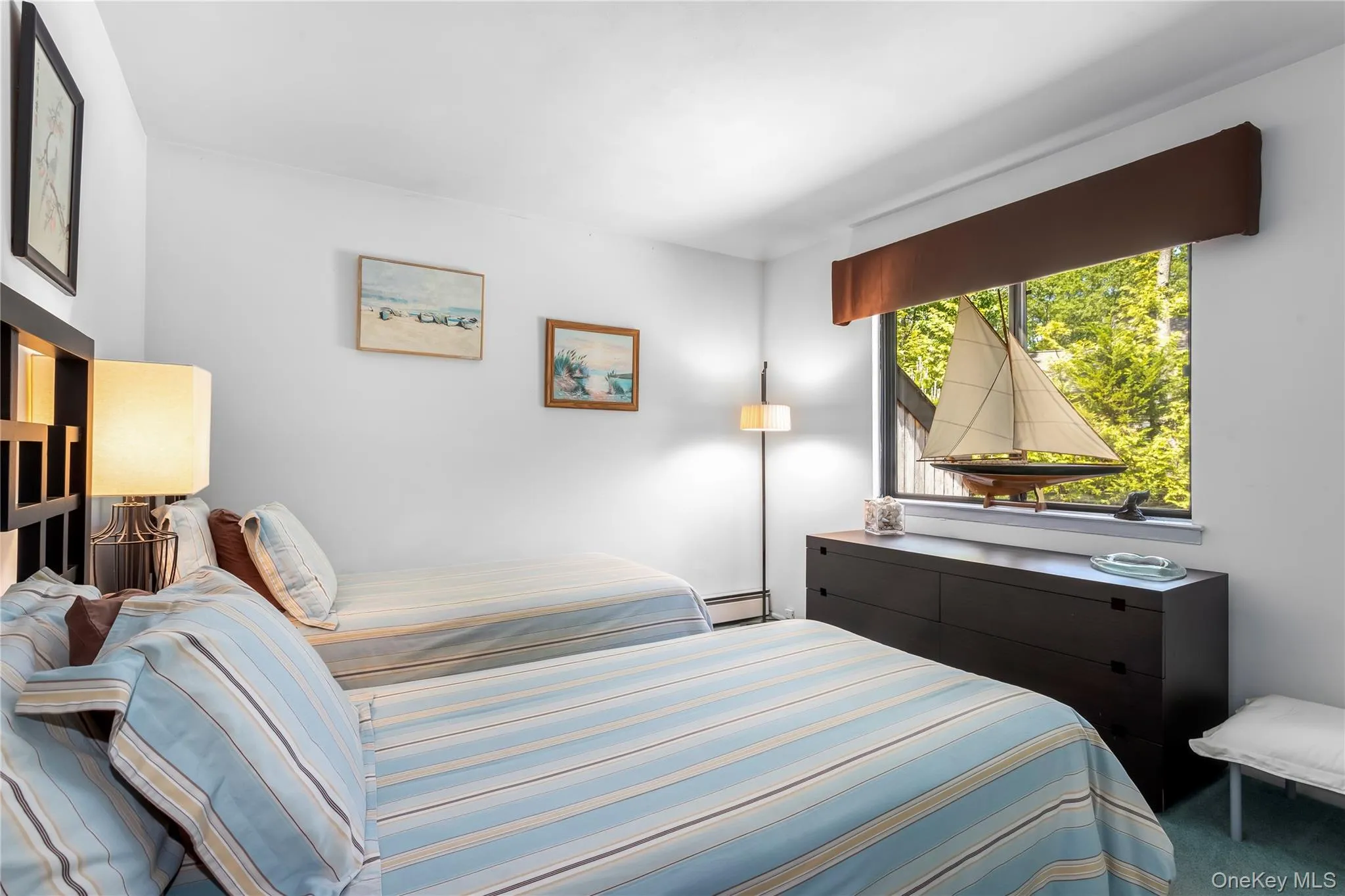 6 Strathmore Court, Southampton, NY, 4 Bedrooms Bedrooms, 9 Rooms Rooms,3 BathroomsBathrooms,Residential,For Rent,Strathmore,0,1037031 6 Strathmore Court, Southampton, NY, 4 Bedrooms Bedrooms, 9 Rooms Rooms,3 BathroomsBathrooms,Residential,For Rent,Strathmore,0,1037031