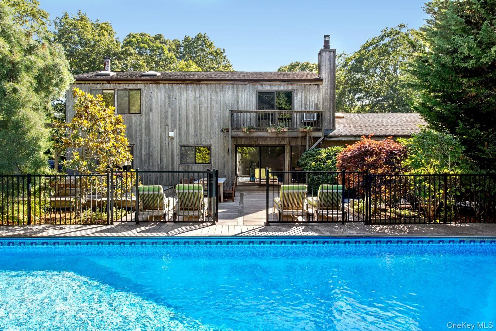 6 Strathmore Court, Southampton, NY, 4 Bedrooms Bedrooms, 9 Rooms Rooms,3 BathroomsBathrooms,Residential,For Rent,Strathmore,0,1037031 6 Strathmore Court, Southampton, NY, 4 Bedrooms Bedrooms, 9 Rooms Rooms,3 BathroomsBathrooms,Residential,For Rent,Strathmore,0,1037031