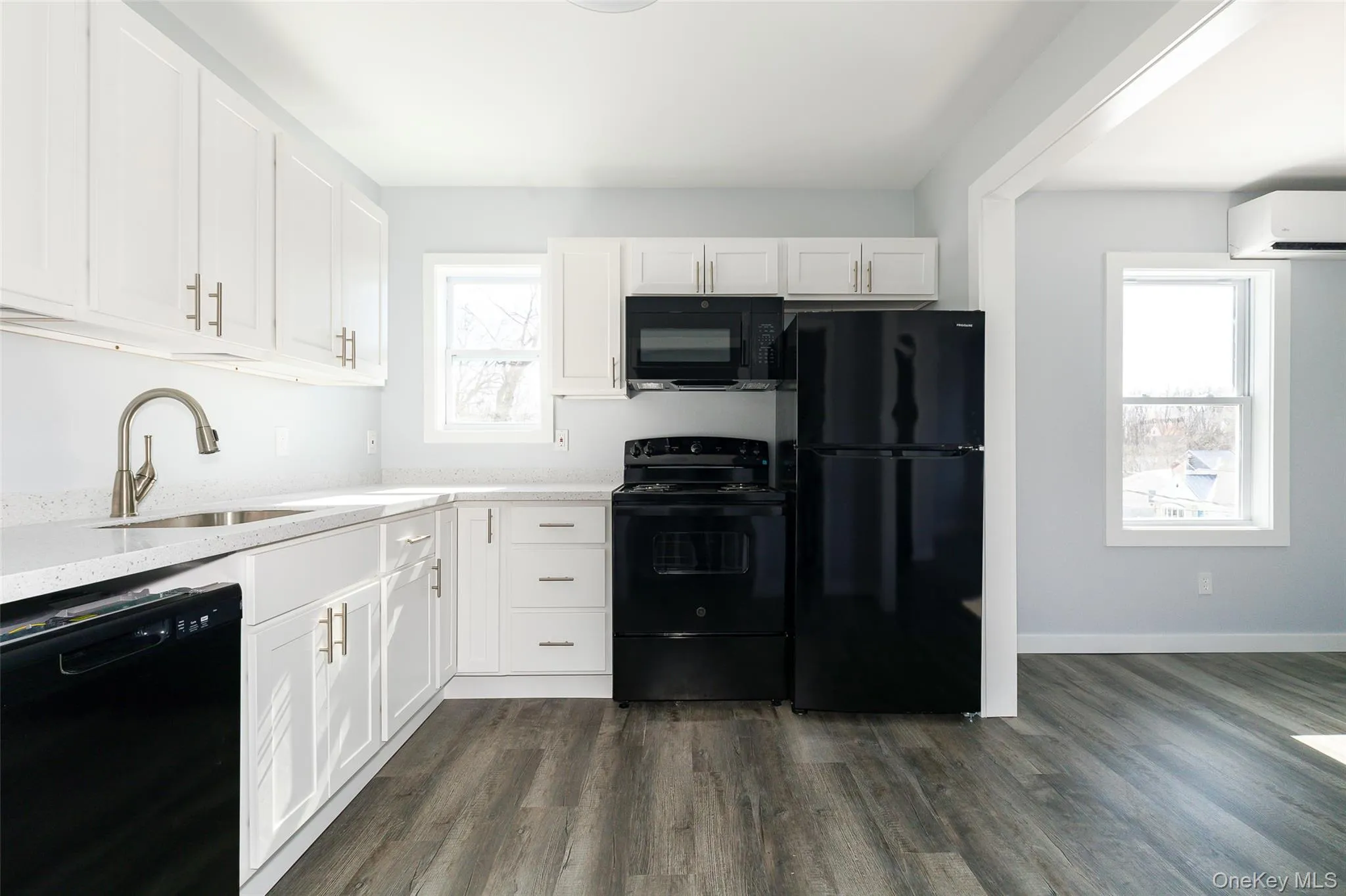 68 Clark Street, Poughkeepsie, NY, 1 Bedroom Bedrooms, 3 Rooms Rooms,1 BathroomBathrooms,Residential Lease,For Rent,Clark,0,1037032 68 Clark Street, Poughkeepsie, NY, 1 Bedroom Bedrooms, 3 Rooms Rooms,1 BathroomBathrooms,Residential Lease,For Rent,Clark,0,1037032