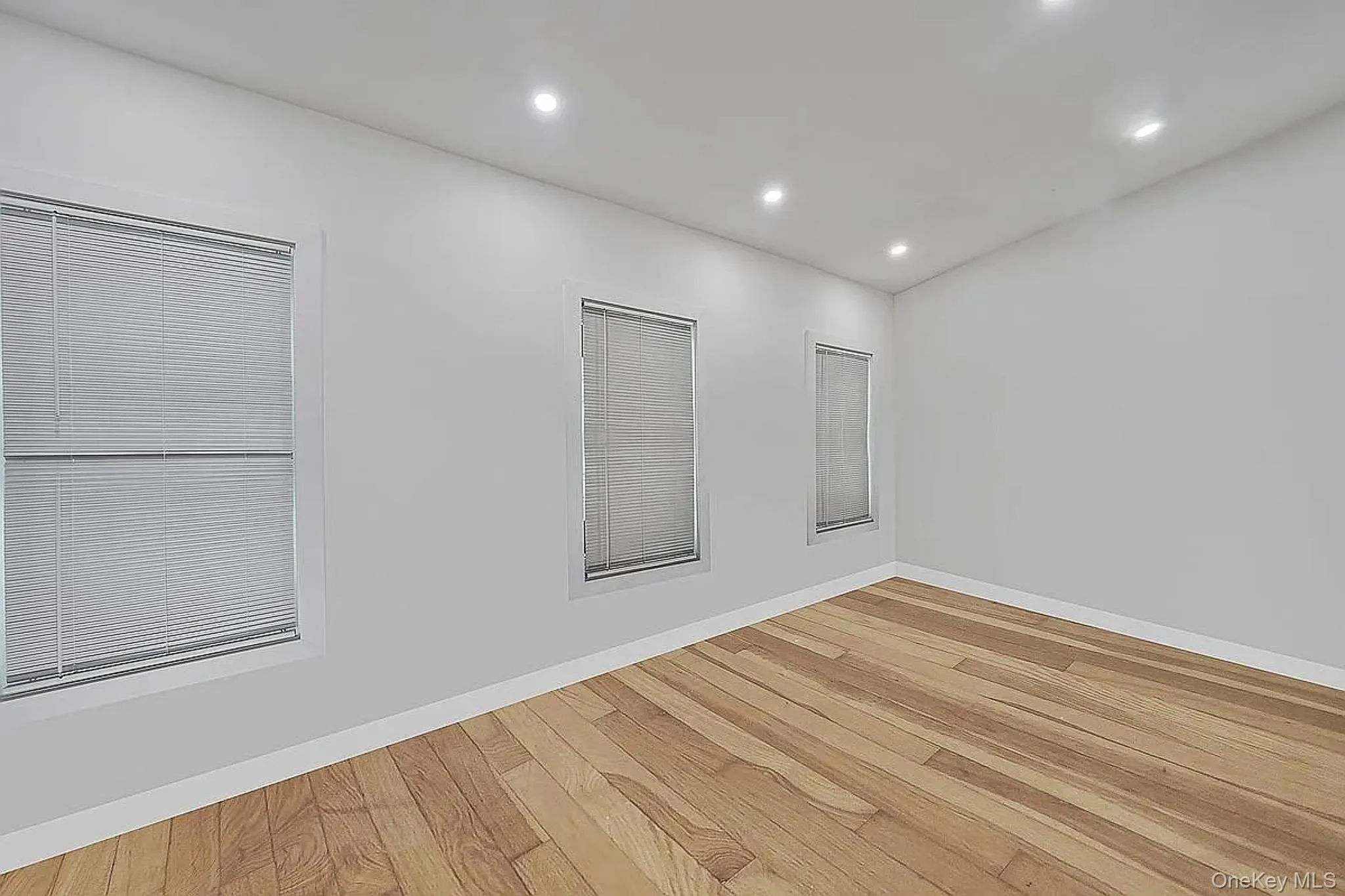 47 Chauncey Street, New York, NY, 2 Bedrooms Bedrooms, 5 Rooms Rooms,2 BathroomsBathrooms,Residential,For Rent,Chauncey,0,1037034 47 Chauncey Street, New York, NY, 2 Bedrooms Bedrooms, 5 Rooms Rooms,2 BathroomsBathrooms,Residential,For Rent,Chauncey,0,1037034