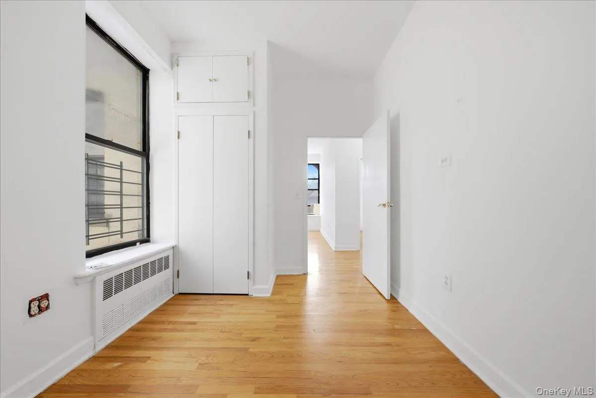51 106th Street, New York, NY, 3 Bedrooms Bedrooms, 5 Rooms Rooms,1 BathroomBathrooms,Residential,For Rent,106th,0,1037036 51 106th Street, New York, NY, 3 Bedrooms Bedrooms, 5 Rooms Rooms,1 BathroomBathrooms,Residential,For Rent,106th,0,1037036