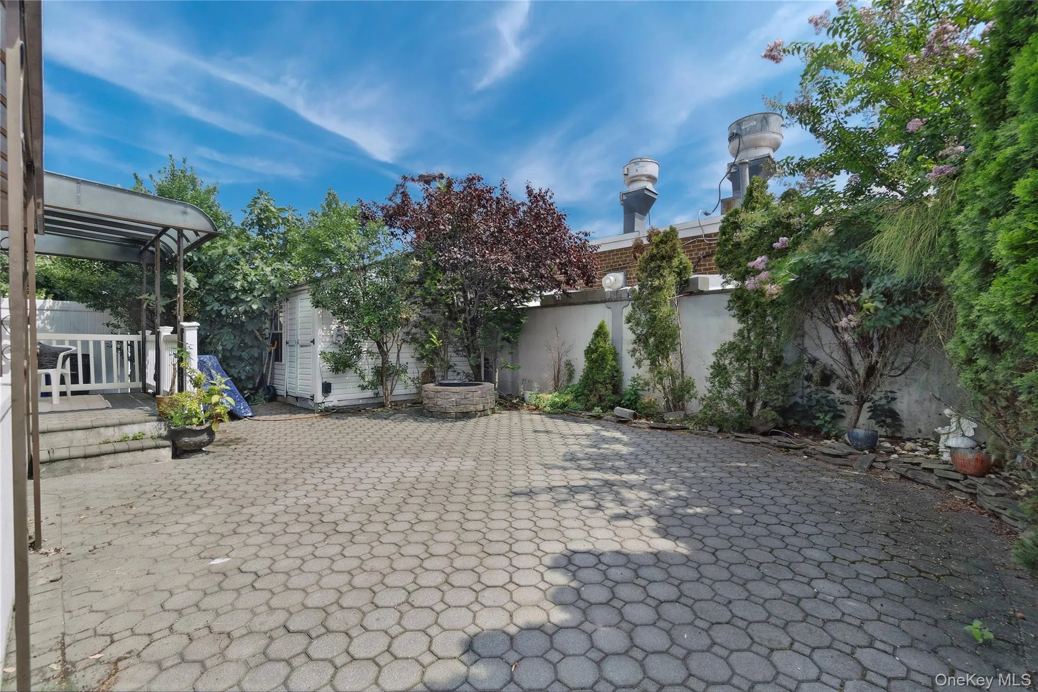 158-23 92nd Street, New York, NY, 3 Bedrooms Bedrooms, 8 Rooms Rooms,2 BathroomsBathrooms,Residential,For Rent,92nd,0,1037044 158-23 92nd Street, New York, NY, 3 Bedrooms Bedrooms, 8 Rooms Rooms,2 BathroomsBathrooms,Residential,For Rent,92nd,0,1037044