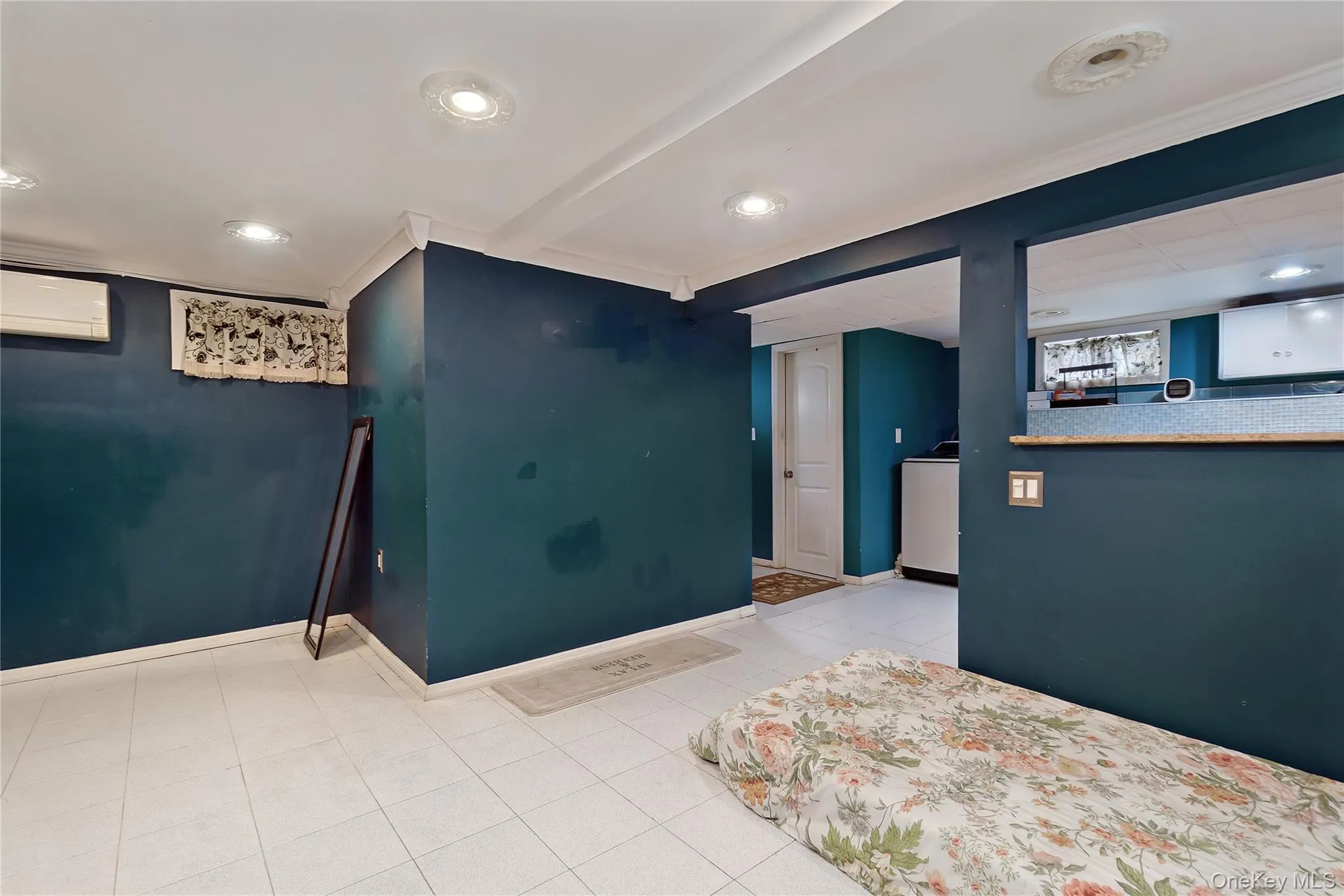 158-23 92nd Street, New York, NY, 3 Bedrooms Bedrooms, 8 Rooms Rooms,2 BathroomsBathrooms,Residential,For Rent,92nd,0,1037044 158-23 92nd Street, New York, NY, 3 Bedrooms Bedrooms, 8 Rooms Rooms,2 BathroomsBathrooms,Residential,For Rent,92nd,0,1037044