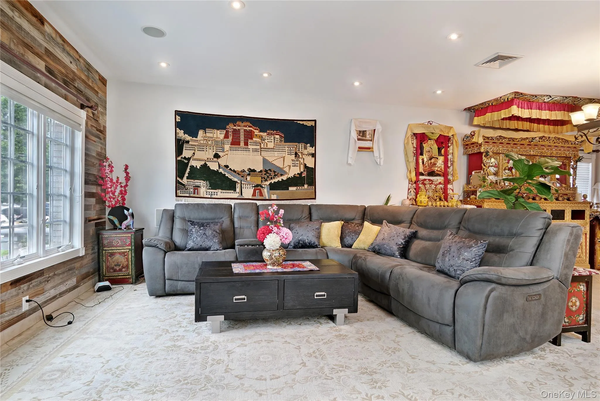 158-23 92nd Street, New York, NY, 3 Bedrooms Bedrooms, 8 Rooms Rooms,2 BathroomsBathrooms,Residential,For Rent,92nd,0,1037044 158-23 92nd Street, New York, NY, 3 Bedrooms Bedrooms, 8 Rooms Rooms,2 BathroomsBathrooms,Residential,For Rent,92nd,0,1037044