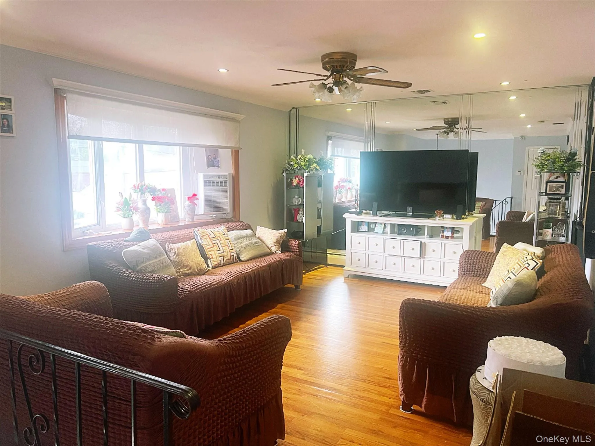 312 Columbia Street, Hempstead, NY, 5 Bedrooms Bedrooms, 9 Rooms Rooms,2 BathroomsBathrooms,Residential,For Rent,Columbia,0,1037045 312 Columbia Street, Hempstead, NY, 5 Bedrooms Bedrooms, 9 Rooms Rooms,2 BathroomsBathrooms,Residential,For Rent,Columbia,0,1037045