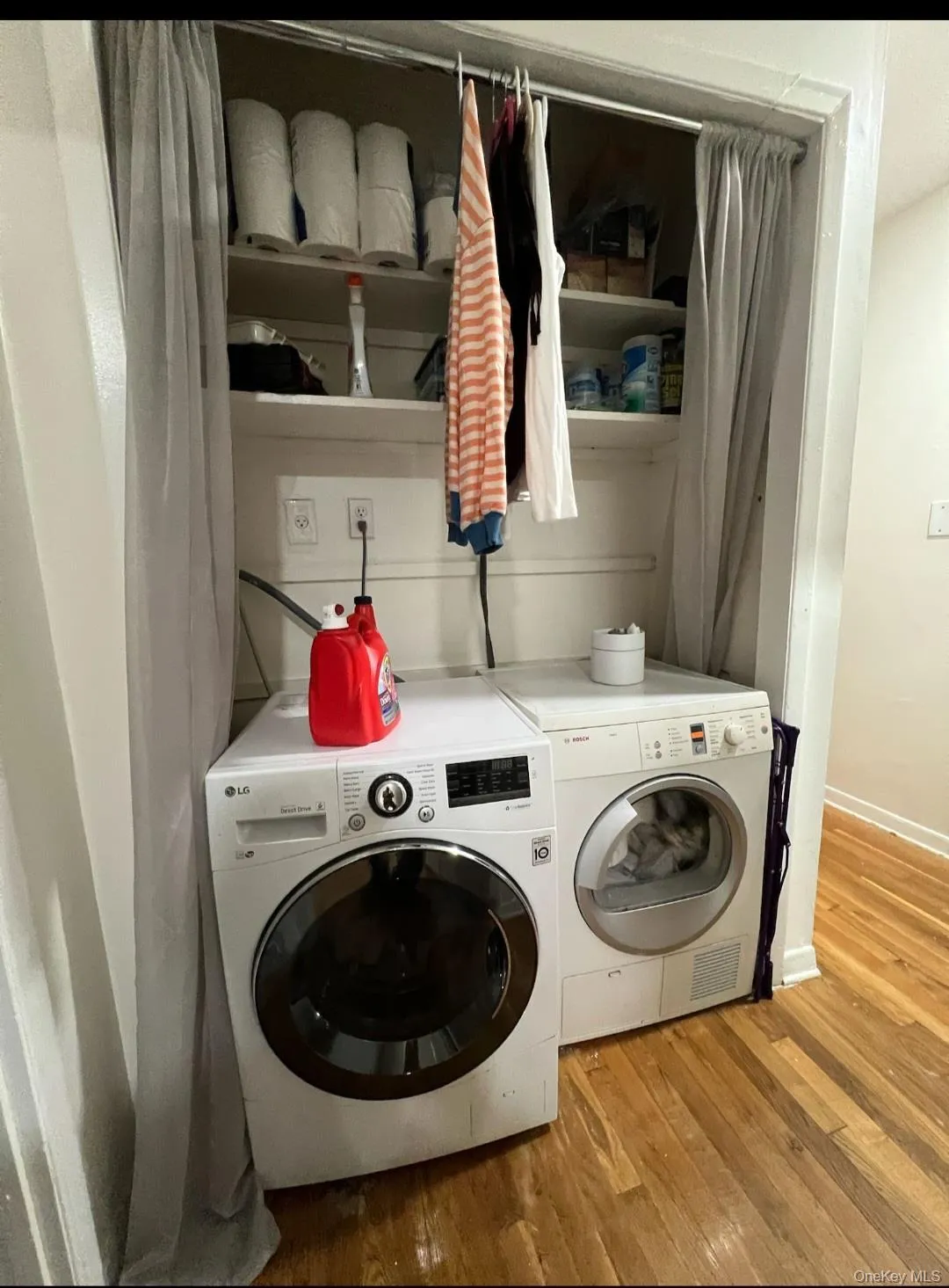 6037 Delafield Avenue, New York, NY, 4 Bedrooms Bedrooms, 7 Rooms Rooms,2 BathroomsBathrooms,Residential Lease,For Rent,Delafield,0,1037048 6037 Delafield Avenue, New York, NY, 4 Bedrooms Bedrooms, 7 Rooms Rooms,2 BathroomsBathrooms,Residential Lease,For Rent,Delafield,0,1037048