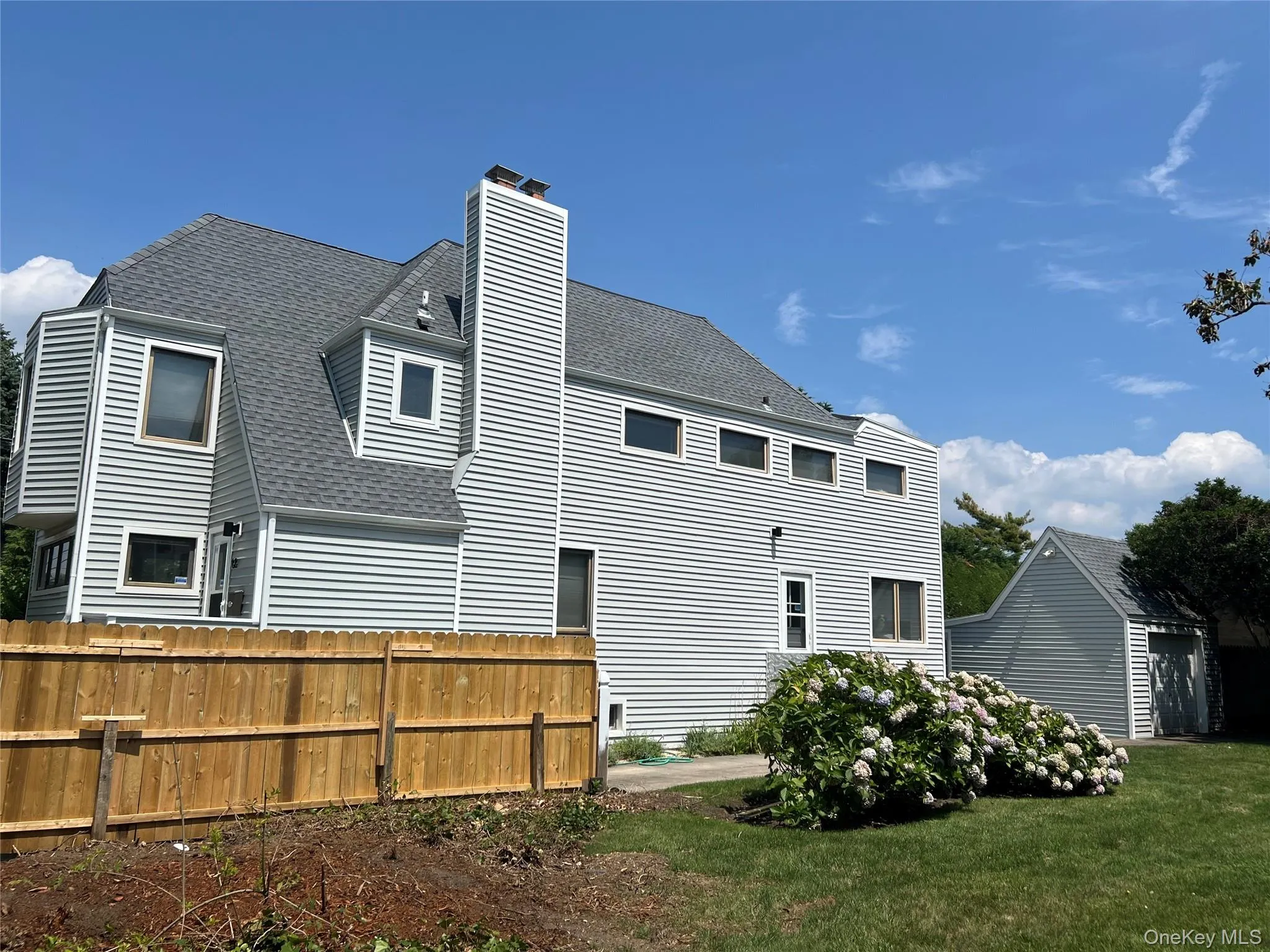88 Erie Avenue, Hempstead, NY, 4 Bedrooms Bedrooms, 10 Rooms Rooms,3 BathroomsBathrooms,Residential,For Rent,Erie,0,1037049 88 Erie Avenue, Hempstead, NY, 4 Bedrooms Bedrooms, 10 Rooms Rooms,3 BathroomsBathrooms,Residential,For Rent,Erie,0,1037049