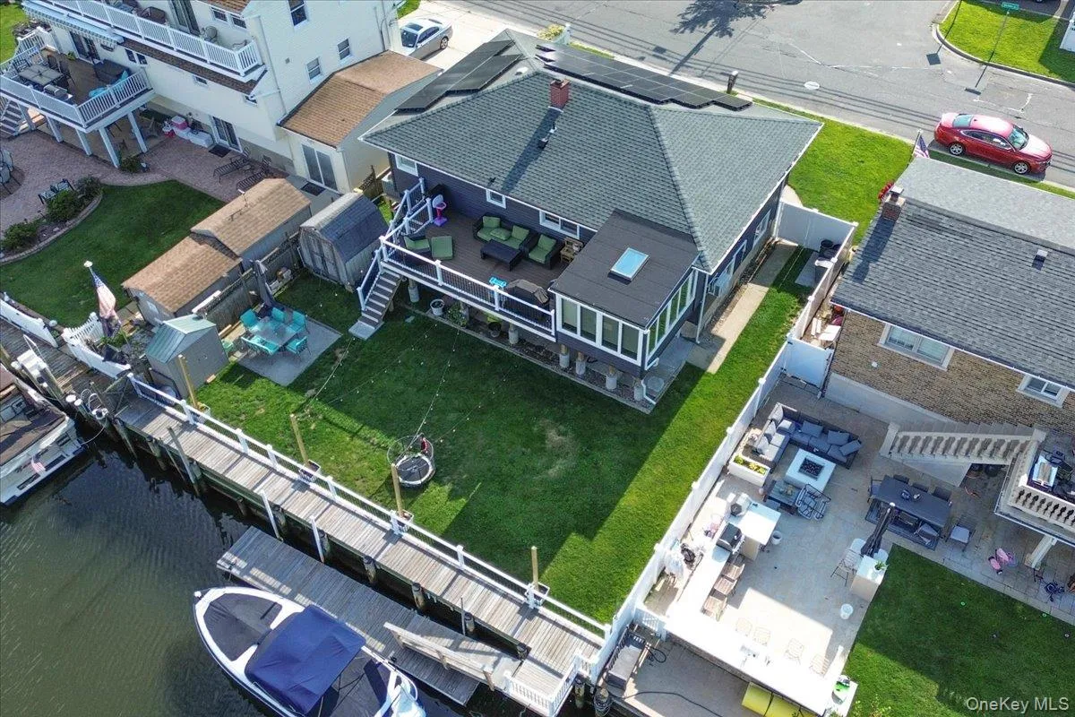 2695 Ocean Avenue, Hempstead, NY, 4 Bedrooms Bedrooms, 8 Rooms Rooms,2 BathroomsBathrooms,Residential,For Rent,Ocean,0,1037051 2695 Ocean Avenue, Hempstead, NY, 4 Bedrooms Bedrooms, 8 Rooms Rooms,2 BathroomsBathrooms,Residential,For Rent,Ocean,0,1037051