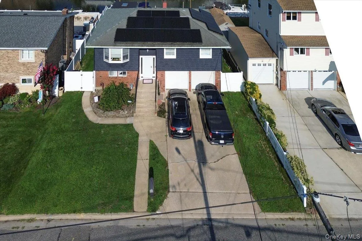 2695 Ocean Avenue, Hempstead, NY, 4 Bedrooms Bedrooms, 8 Rooms Rooms,2 BathroomsBathrooms,Residential,For Rent,Ocean,0,1037051 2695 Ocean Avenue, Hempstead, NY, 4 Bedrooms Bedrooms, 8 Rooms Rooms,2 BathroomsBathrooms,Residential,For Rent,Ocean,0,1037051