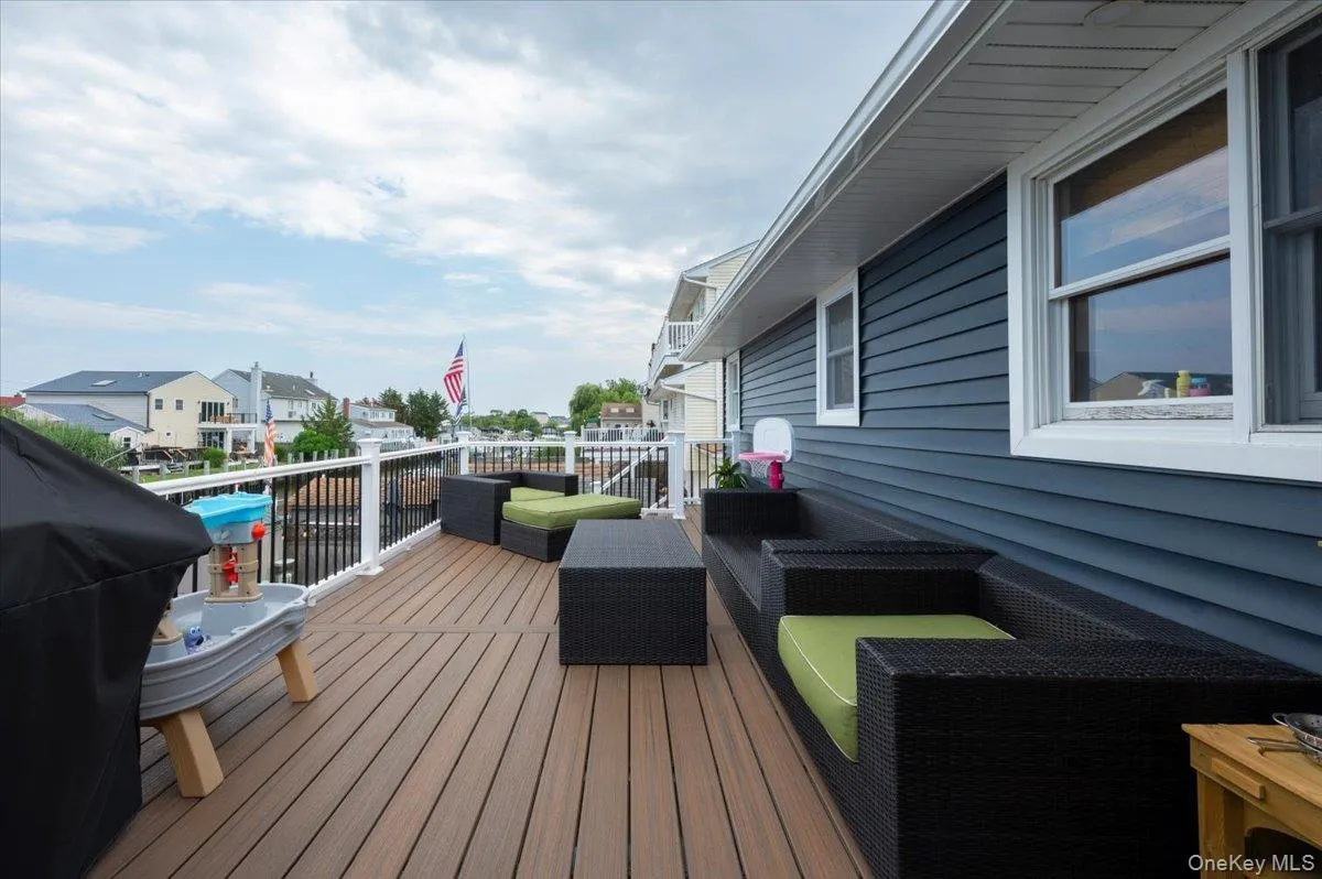 2695 Ocean Avenue, Hempstead, NY, 4 Bedrooms Bedrooms, 8 Rooms Rooms,2 BathroomsBathrooms,Residential,For Rent,Ocean,0,1037051 2695 Ocean Avenue, Hempstead, NY, 4 Bedrooms Bedrooms, 8 Rooms Rooms,2 BathroomsBathrooms,Residential,For Rent,Ocean,0,1037051