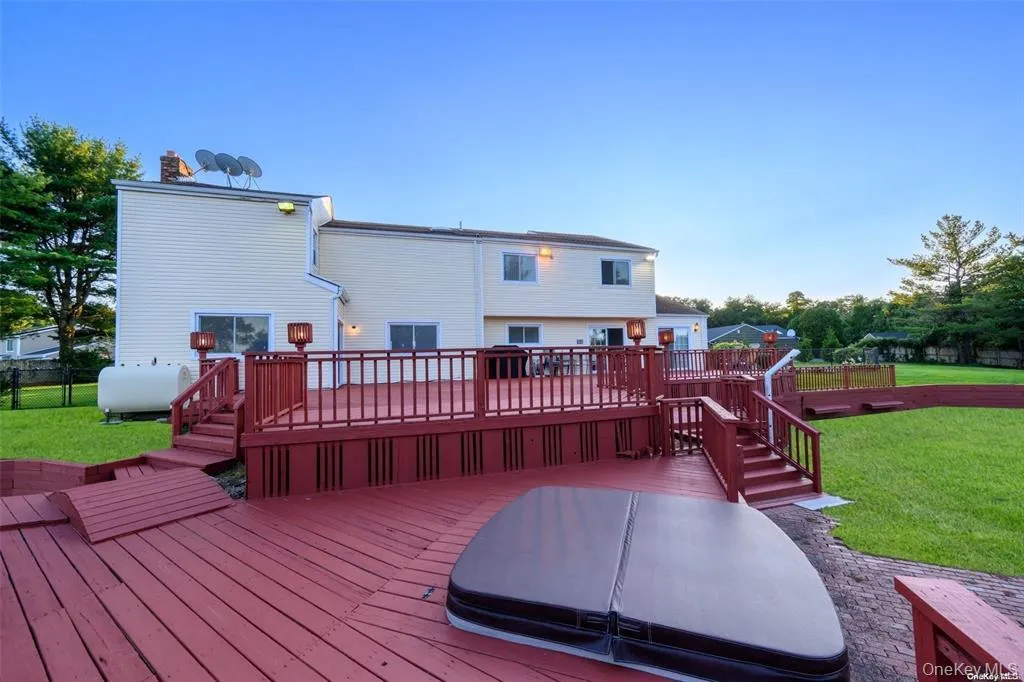 4 Jester Court, Huntington, NY, 5 Bedrooms Bedrooms, 10 Rooms Rooms,6 BathroomsBathrooms,Residential,For Rent,Jester,0,1037053 4 Jester Court, Huntington, NY, 5 Bedrooms Bedrooms, 10 Rooms Rooms,6 BathroomsBathrooms,Residential,For Rent,Jester,0,1037053