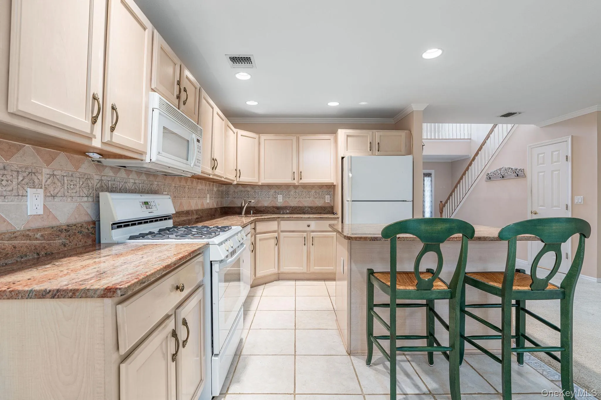 406 Willow Pond Drive, Riverhead, NY, 2 Bedrooms Bedrooms, 5 Rooms Rooms,2 BathroomsBathrooms,Residential,For Rent,Willow Pond,0,1037056 406 Willow Pond Drive, Riverhead, NY, 2 Bedrooms Bedrooms, 5 Rooms Rooms,2 BathroomsBathrooms,Residential,For Rent,Willow Pond,0,1037056