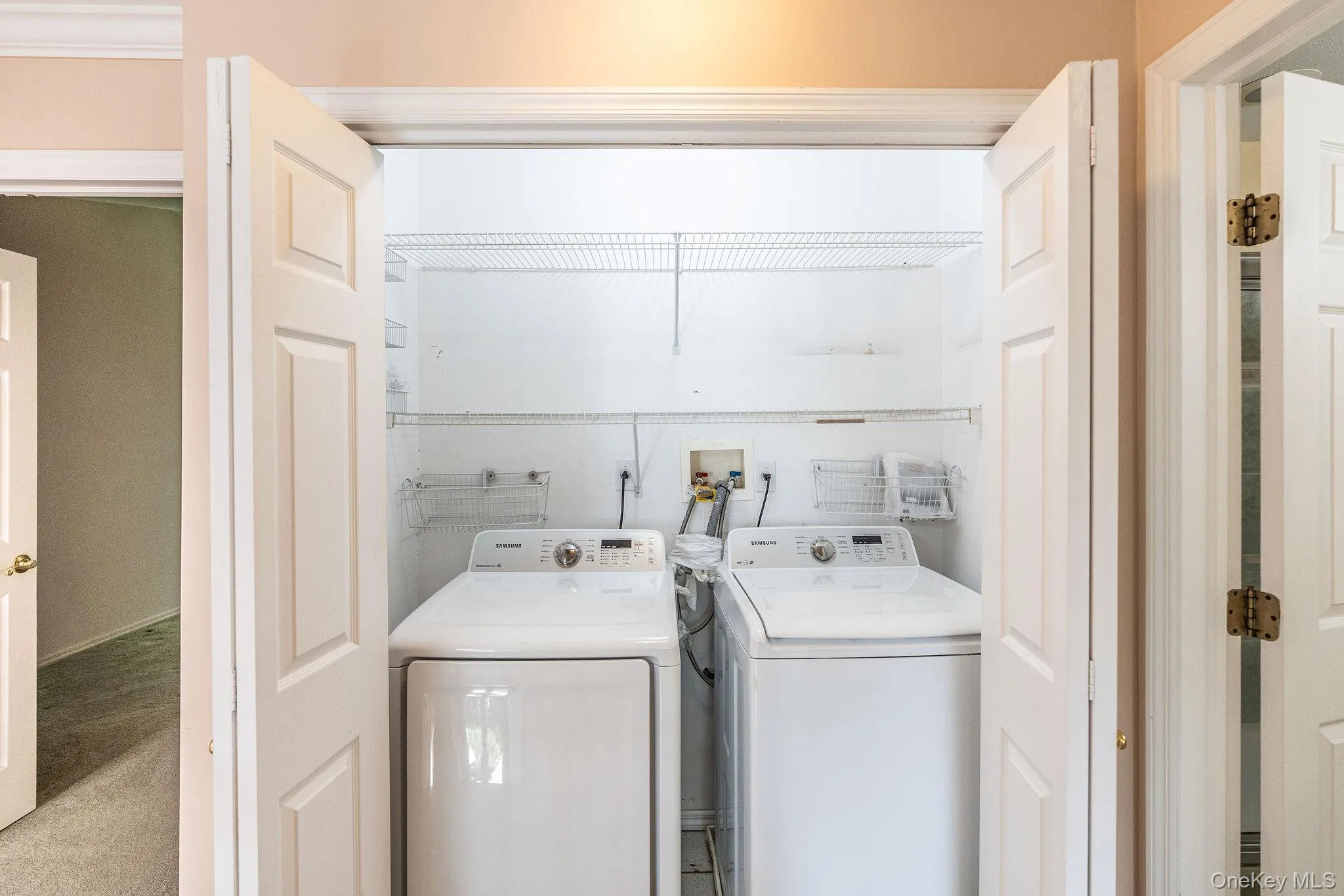 406 Willow Pond Drive, Riverhead, NY, 2 Bedrooms Bedrooms, 5 Rooms Rooms,2 BathroomsBathrooms,Residential,For Rent,Willow Pond,0,1037056 406 Willow Pond Drive, Riverhead, NY, 2 Bedrooms Bedrooms, 5 Rooms Rooms,2 BathroomsBathrooms,Residential,For Rent,Willow Pond,0,1037056